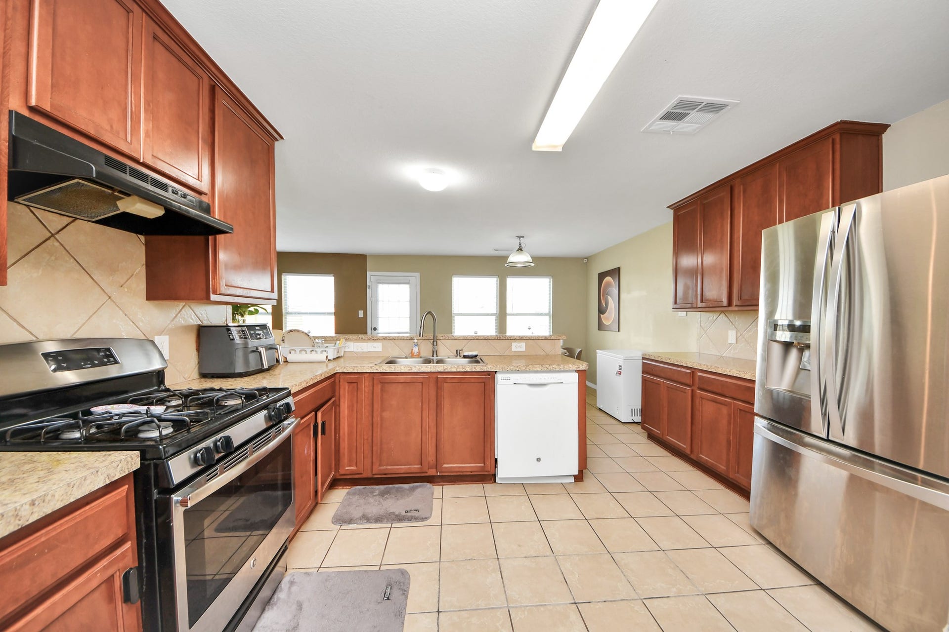 5019 Royal Cypress Drive, Katy, TX 77449 5019 Royal Cypress Drive, Katy, TX 77449