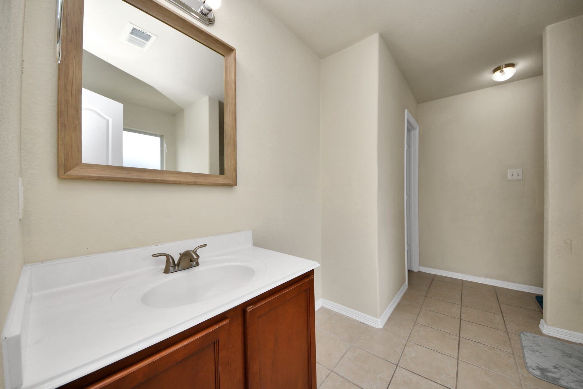 5019 Royal Cypress Drive, Katy, TX 77449 5019 Royal Cypress Drive, Katy, TX 77449