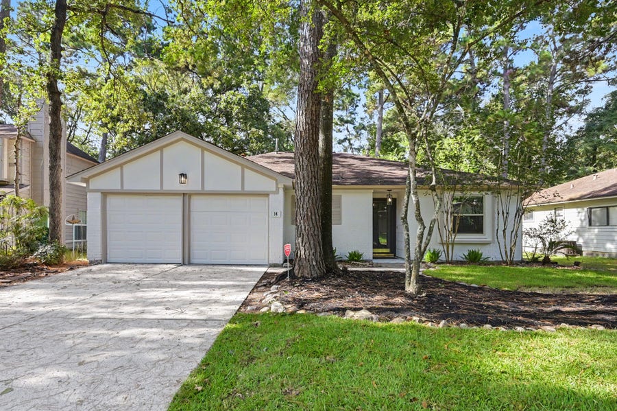 Property photo for 14 Summer Crest Circle, The Woodlands, TX