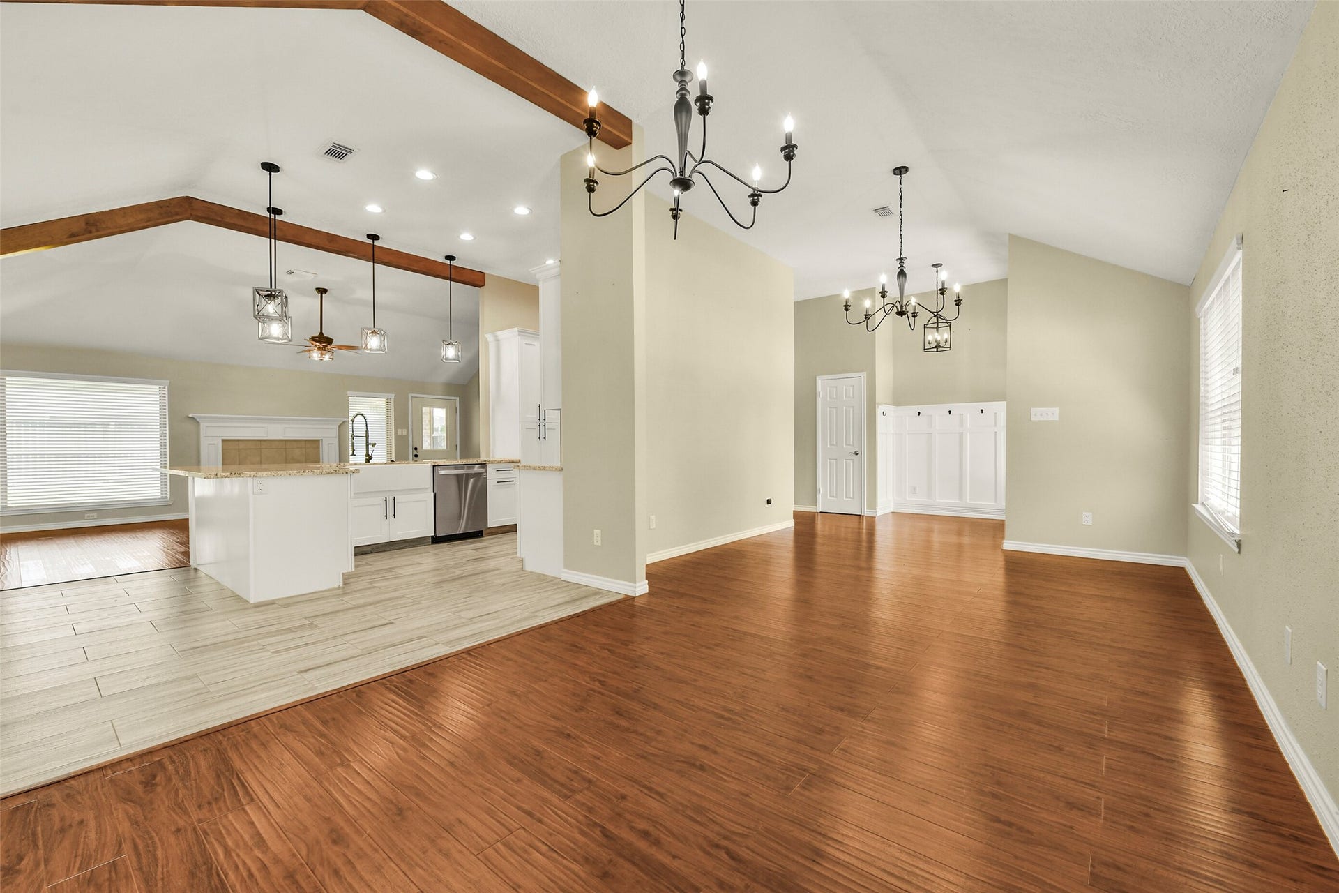 1205 Bayou Vista Drive, Deer Park, TX 77536 1205 Bayou Vista Drive, Deer Park, TX 77536