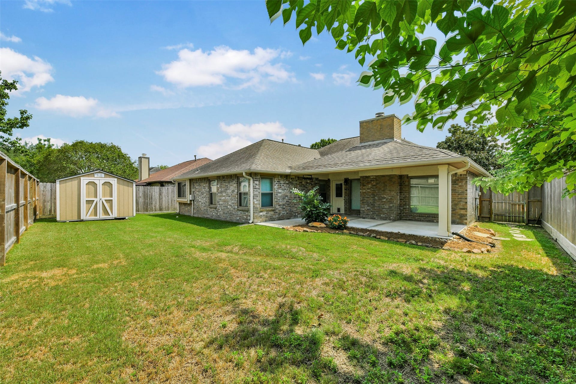 1205 Bayou Vista Drive, Deer Park, TX 77536 1205 Bayou Vista Drive, Deer Park, TX 77536