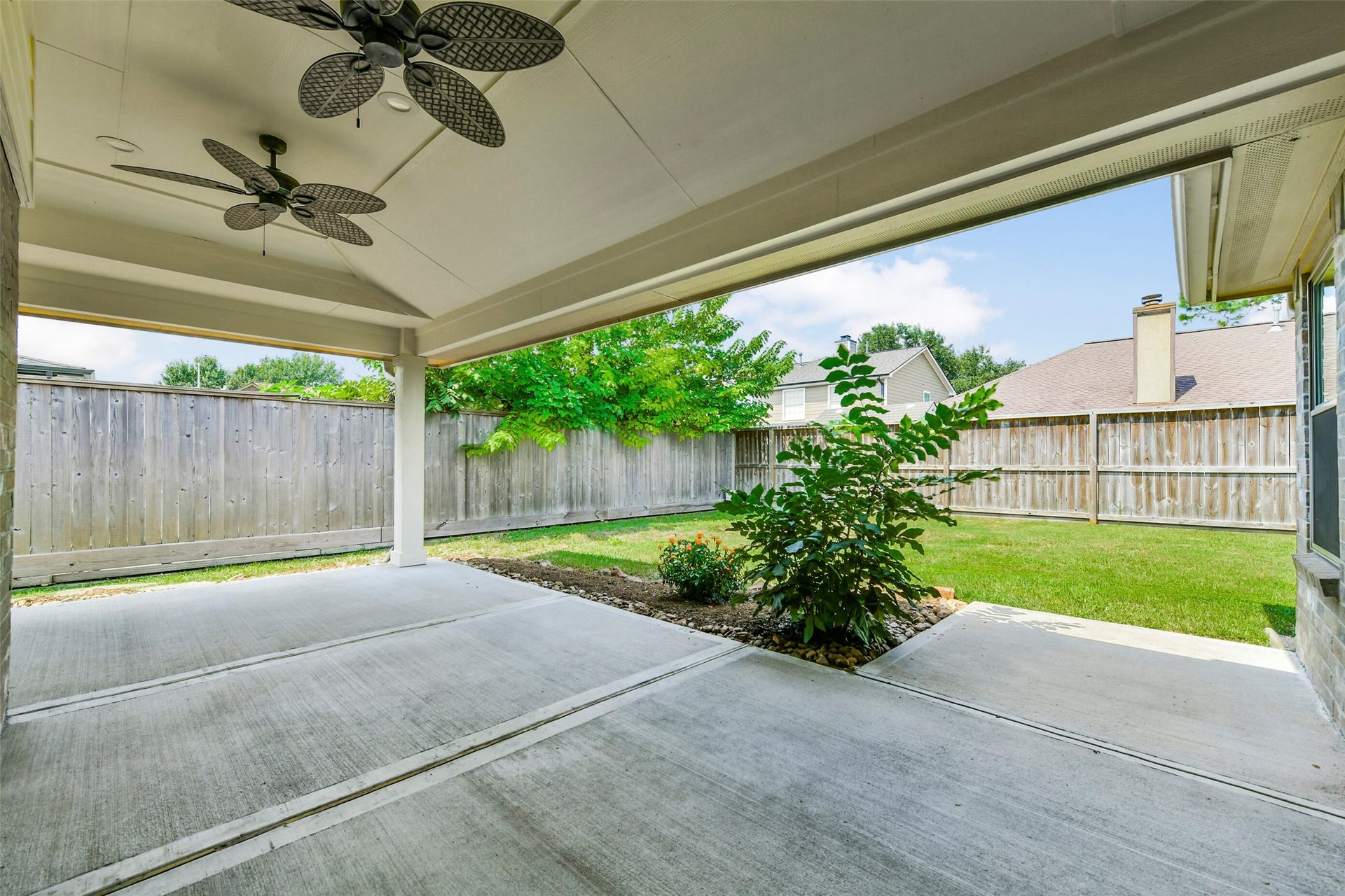 1205 Bayou Vista Drive, Deer Park, TX 77536 1205 Bayou Vista Drive, Deer Park, TX 77536