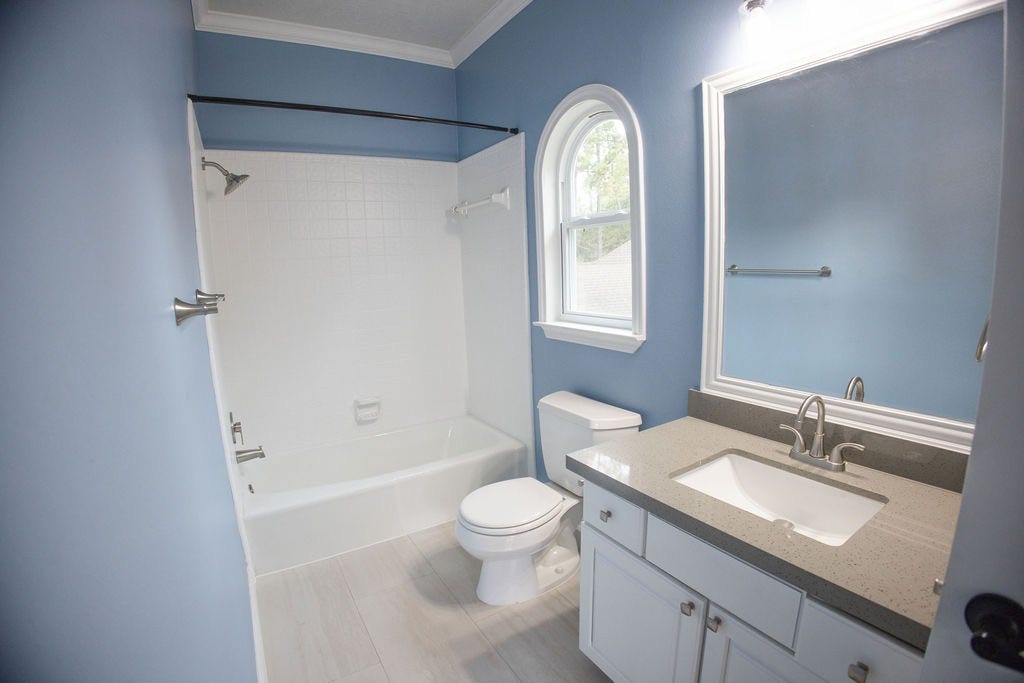3230 Lake Island Drive, Montgomery, TX 77356 3230 Lake Island Drive, Montgomery, TX 77356