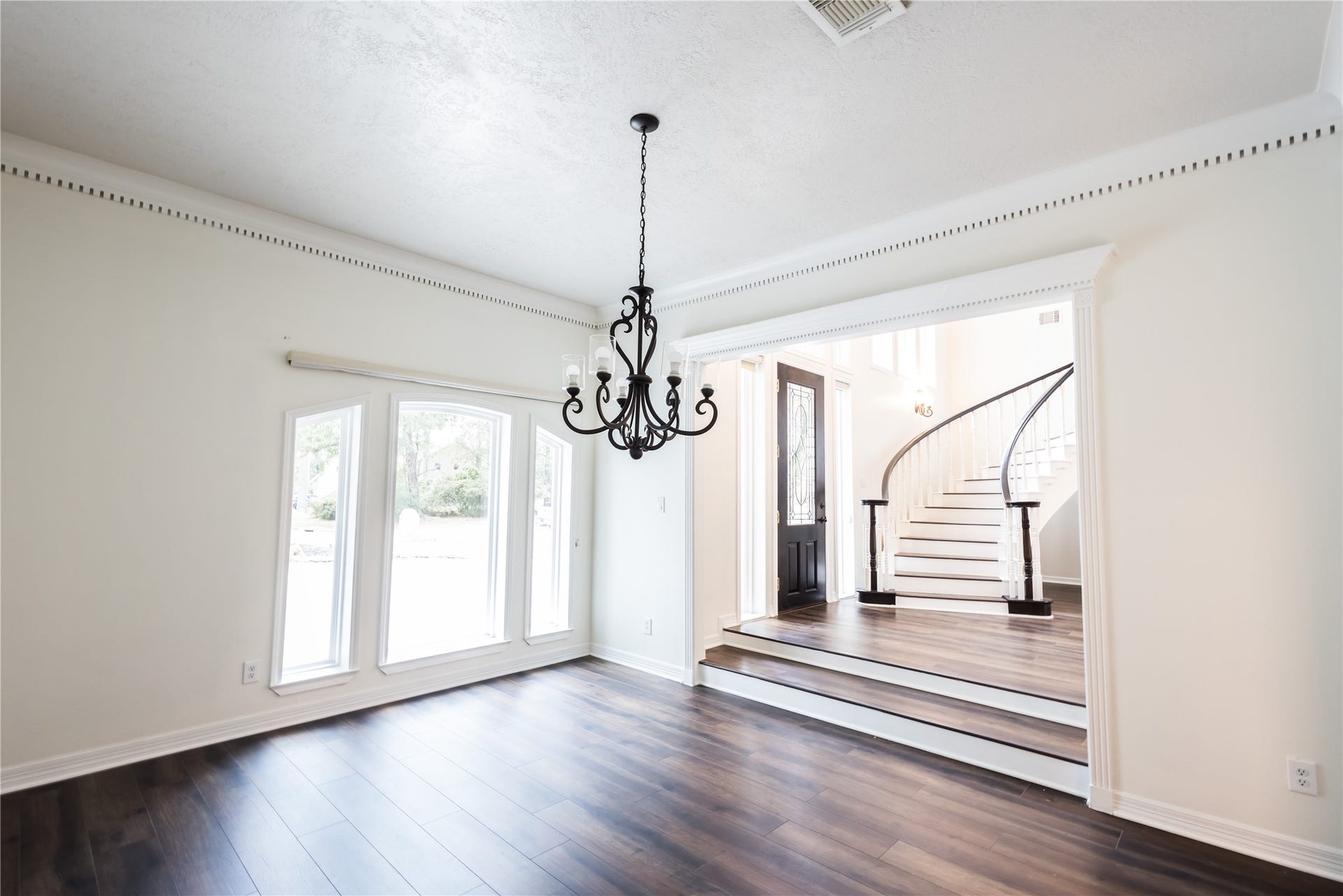3230 Lake Island Drive, Montgomery, TX 77356 Formal dining room