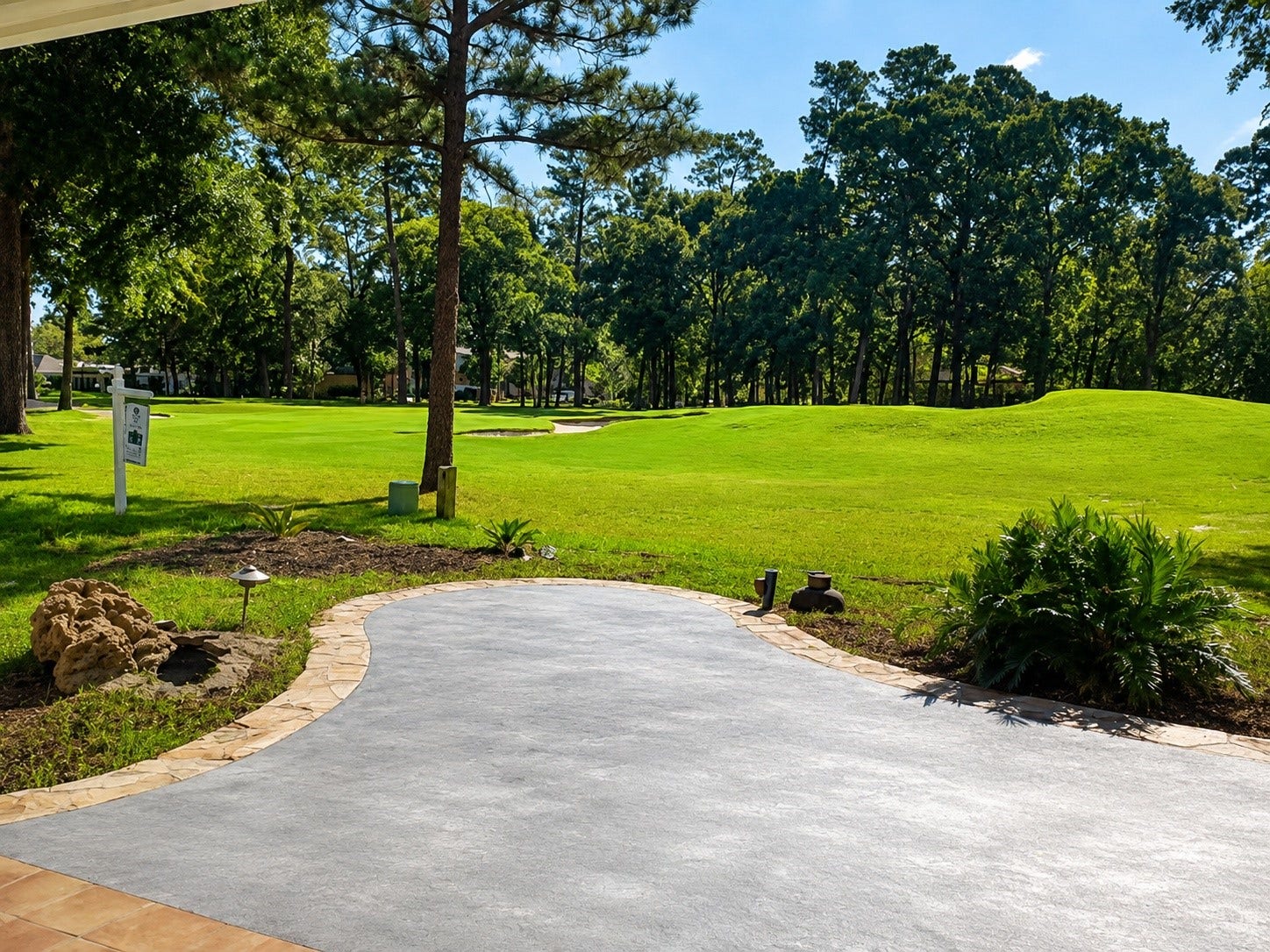 3230 Lake Island Drive, Montgomery, TX 77356 View of the golfcourse from back patio