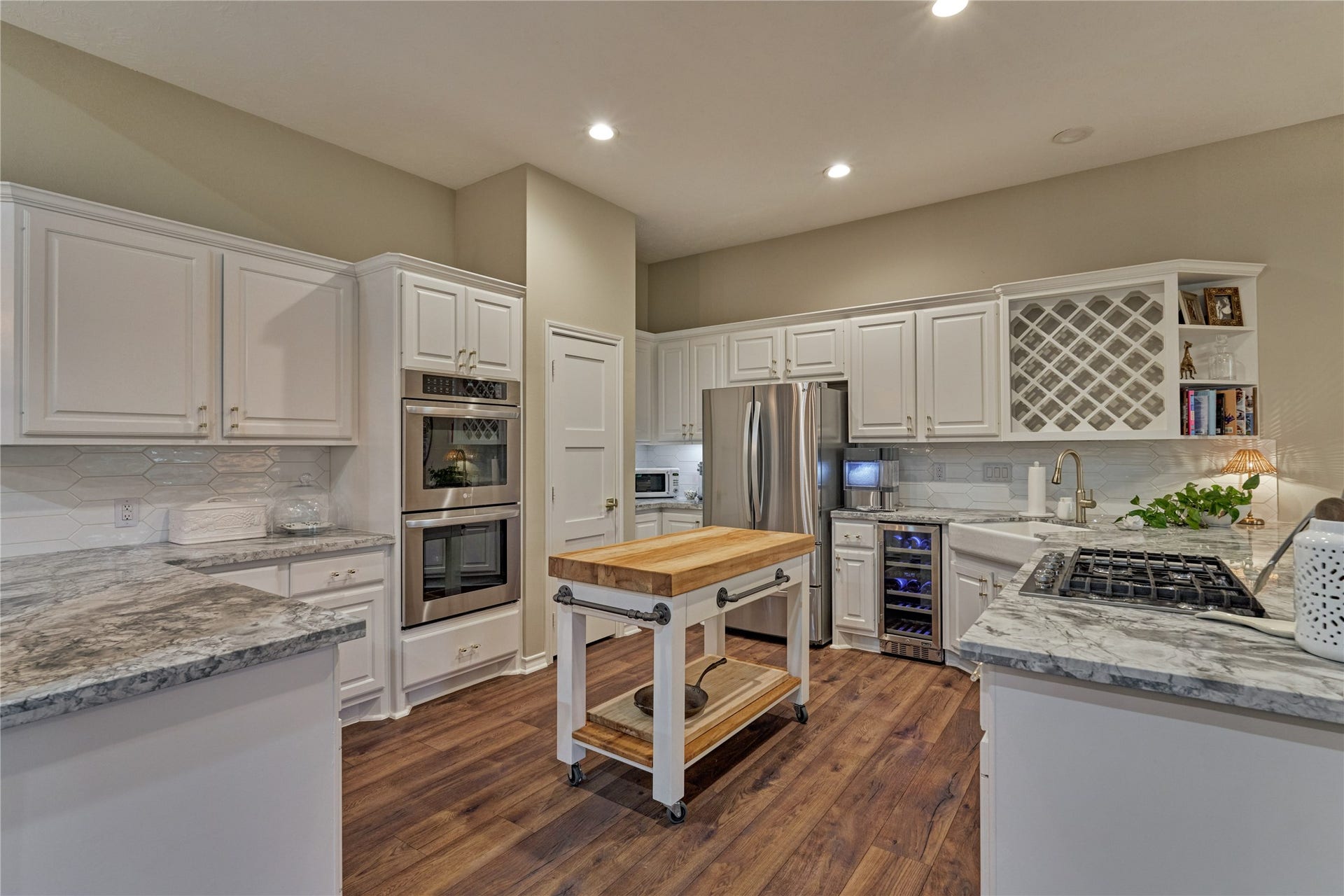 132 Somerton Drive, Montgomery, TX 77356 132 Somerton Drive, Montgomery, TX 77356