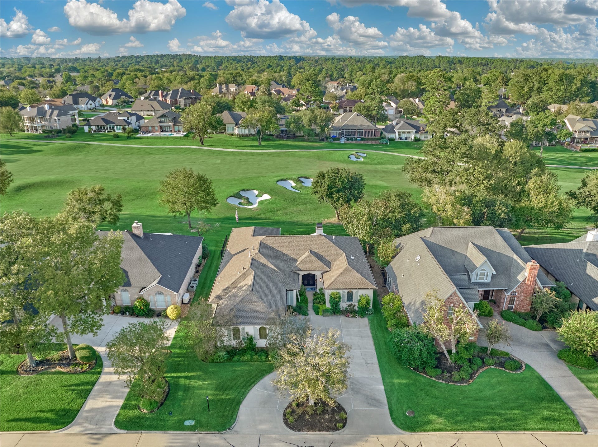 132 Somerton Drive, Montgomery, TX 77356 132 Somerton Drive, Montgomery, TX 77356