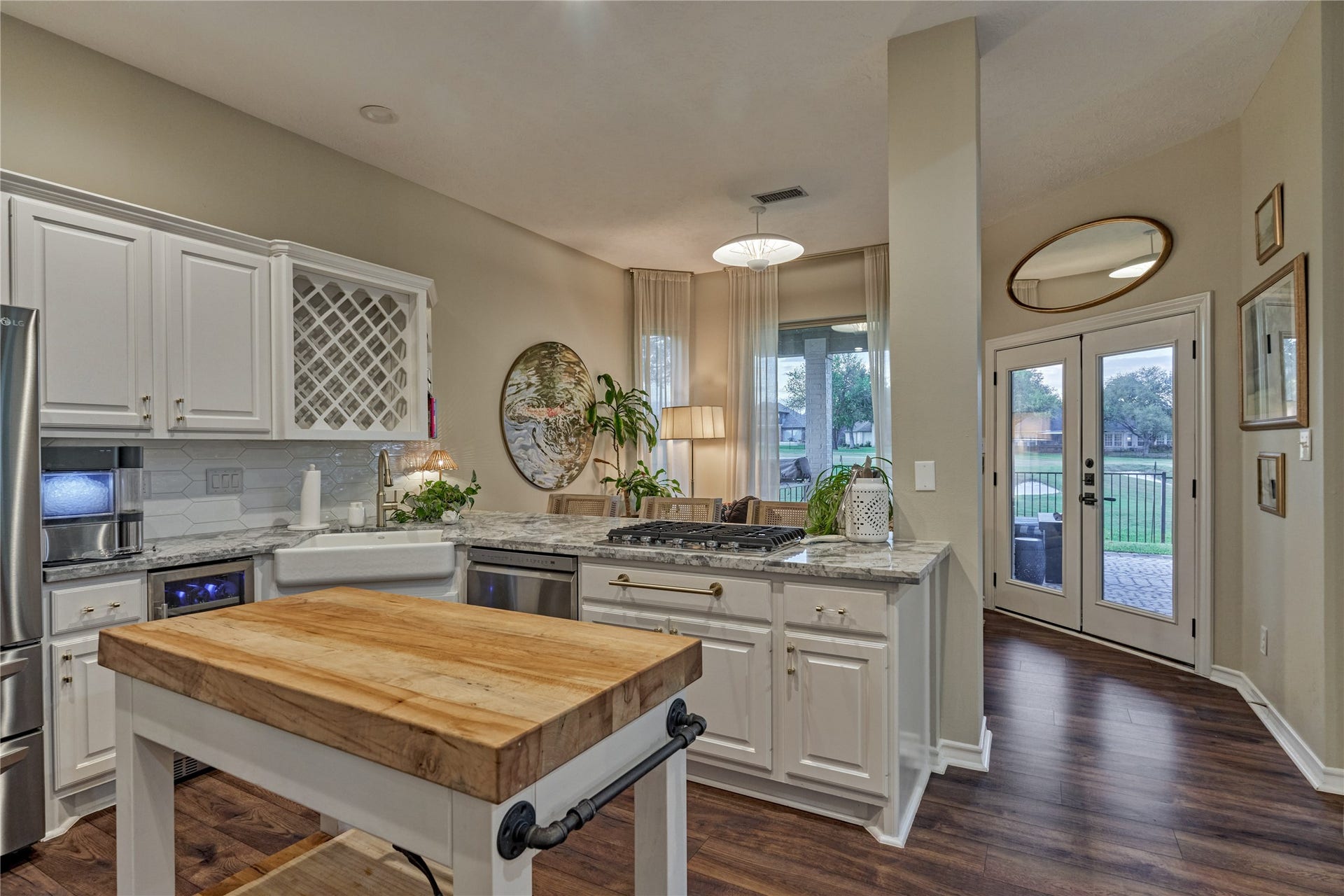 132 Somerton Drive, Montgomery, TX 77356 132 Somerton Drive, Montgomery, TX 77356