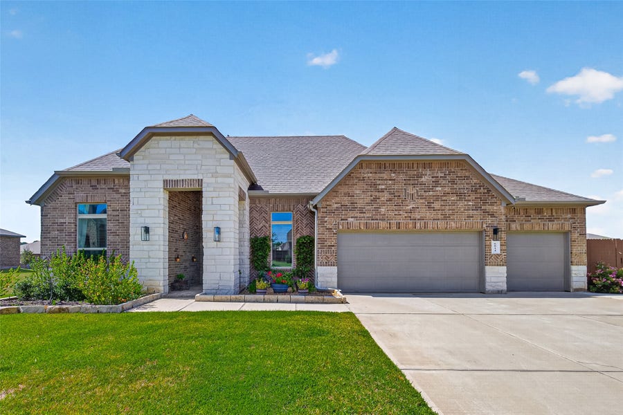 Property photo for 6014 Henry Hamlet Drive, Conroe, TX