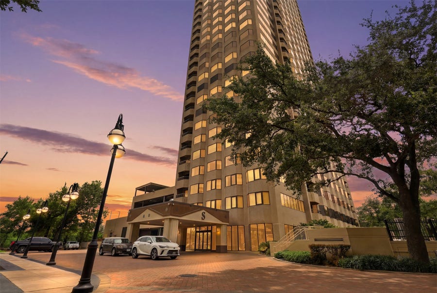 Property photo for 2001 Holcombe Boulevard, #1501, Houston, TX