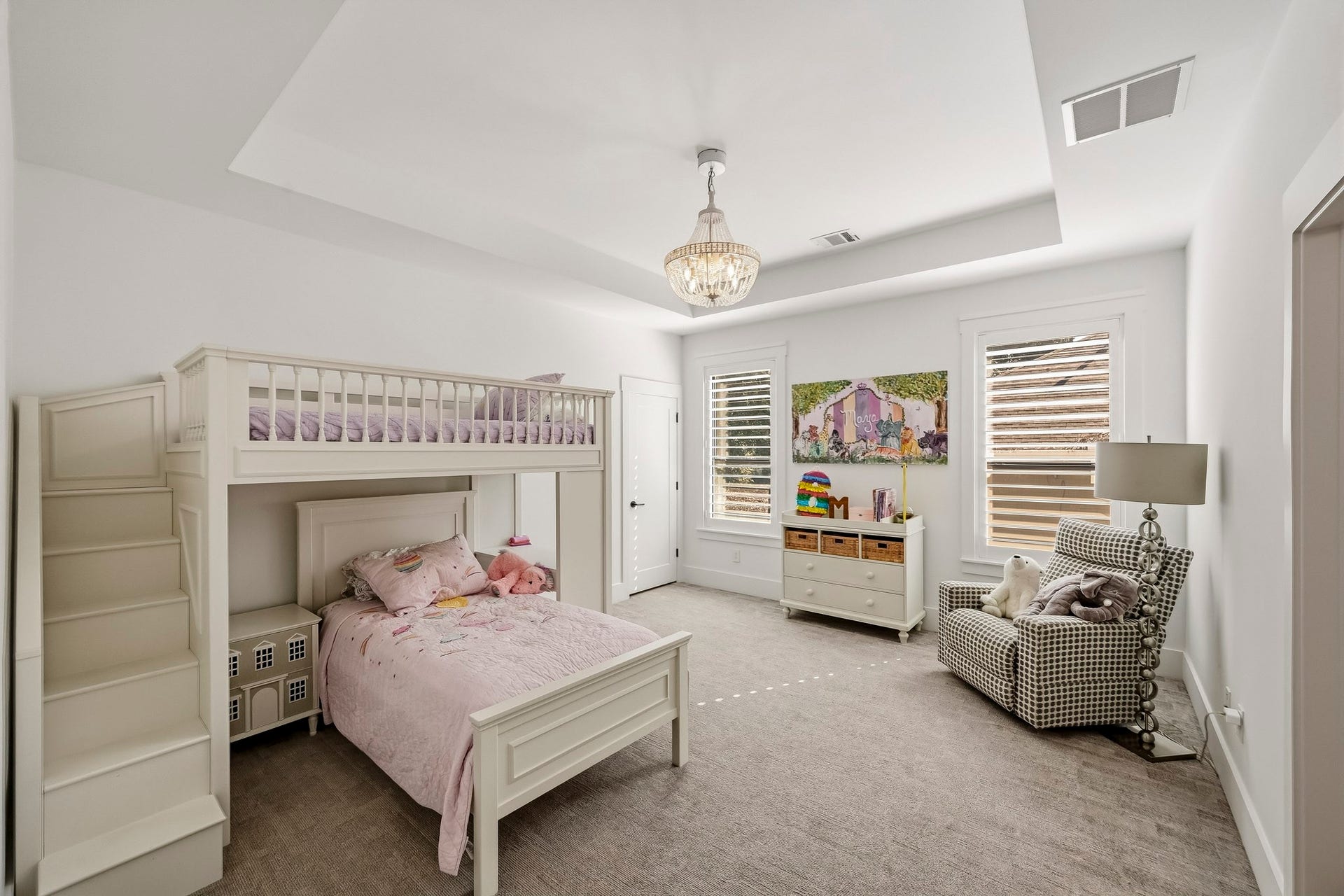 Secondary bedroom 2 with walk-in closet