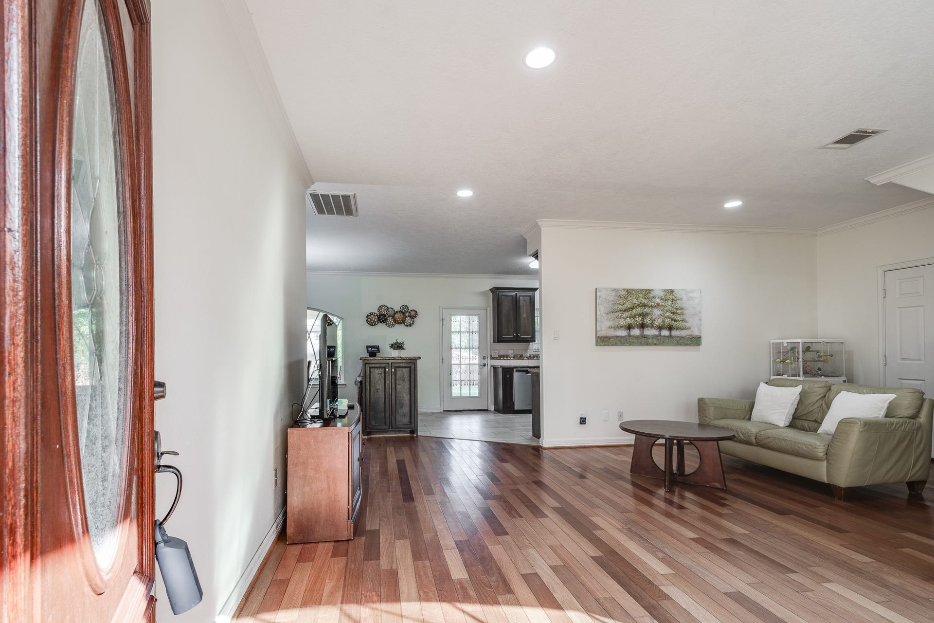 305 Hill Brook Lane, Conroe, TX 77385 Entry