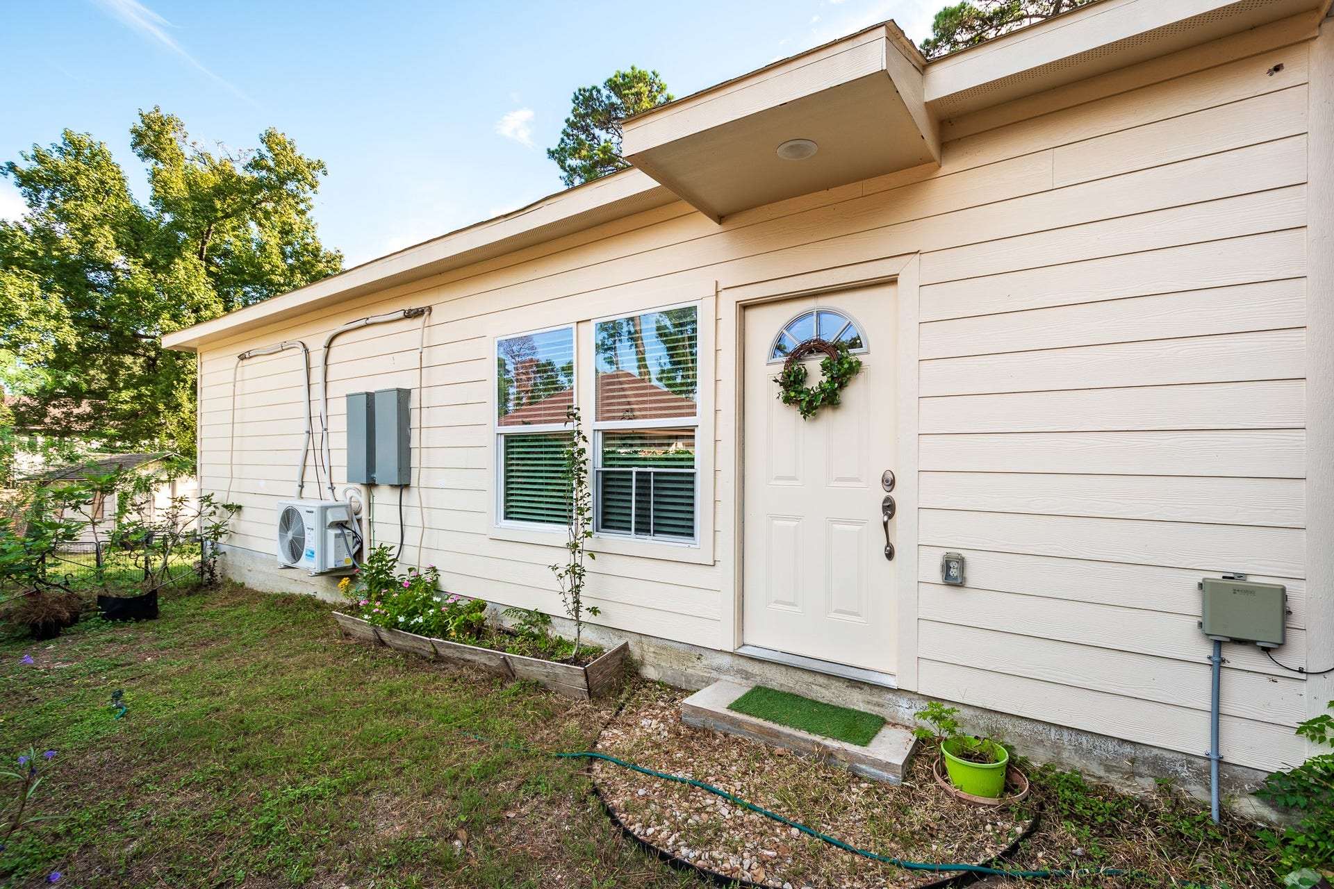 305 Hill Brook Lane, Conroe, TX 77385 Welcome to your Casita.