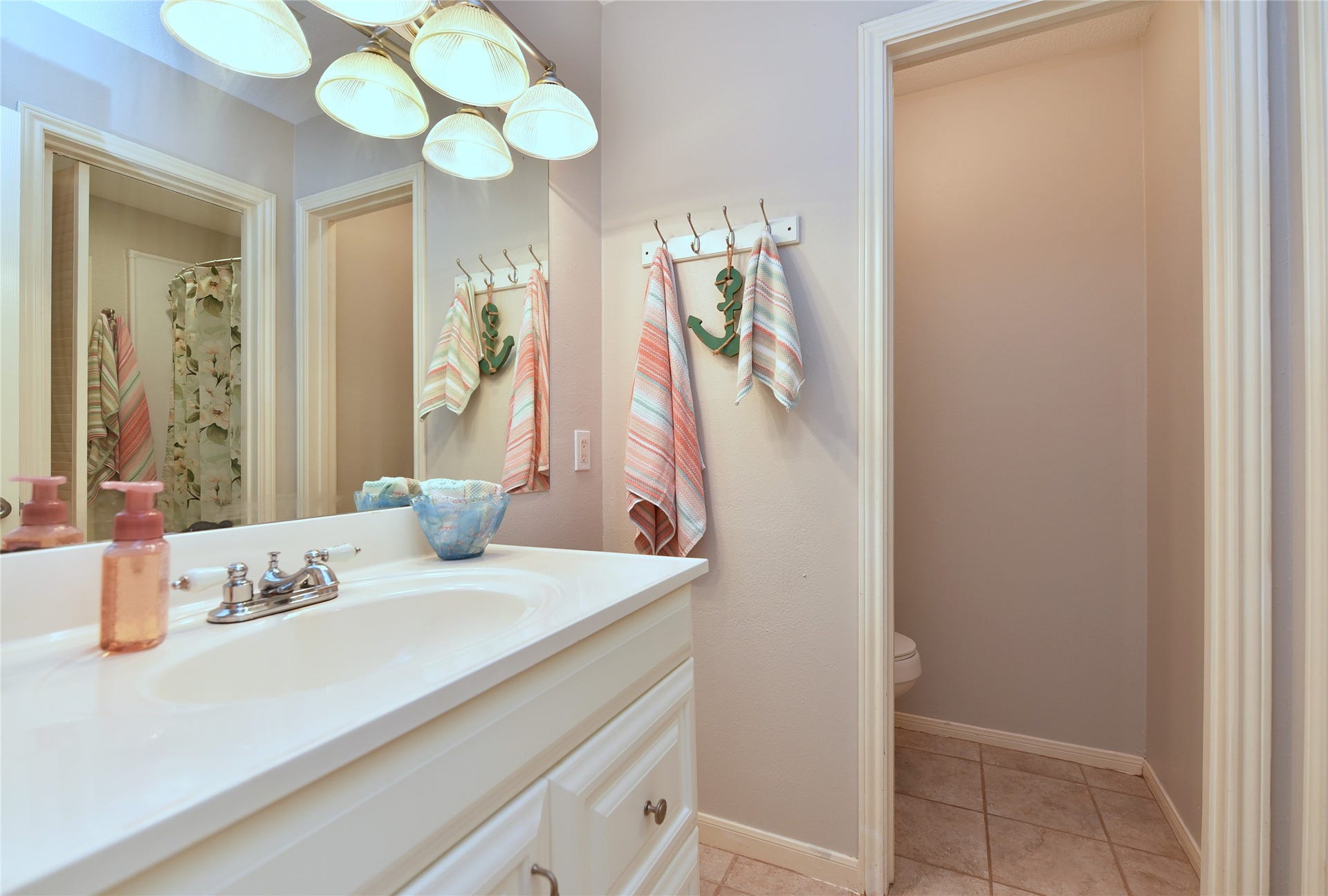 8409 Bayou Pine Court, Houston, TX 77040