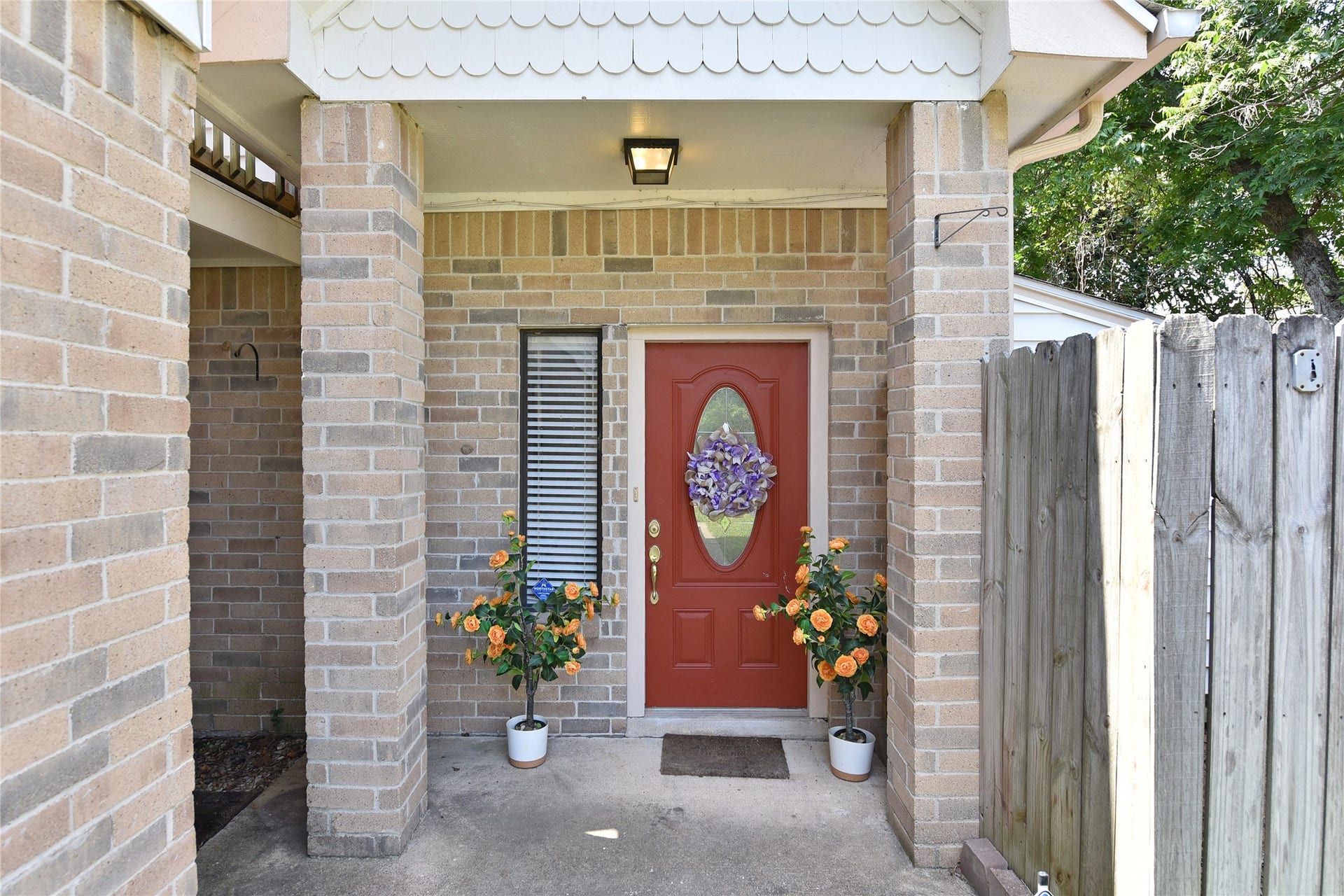 8409 Bayou Pine Court, Houston, TX 77040
