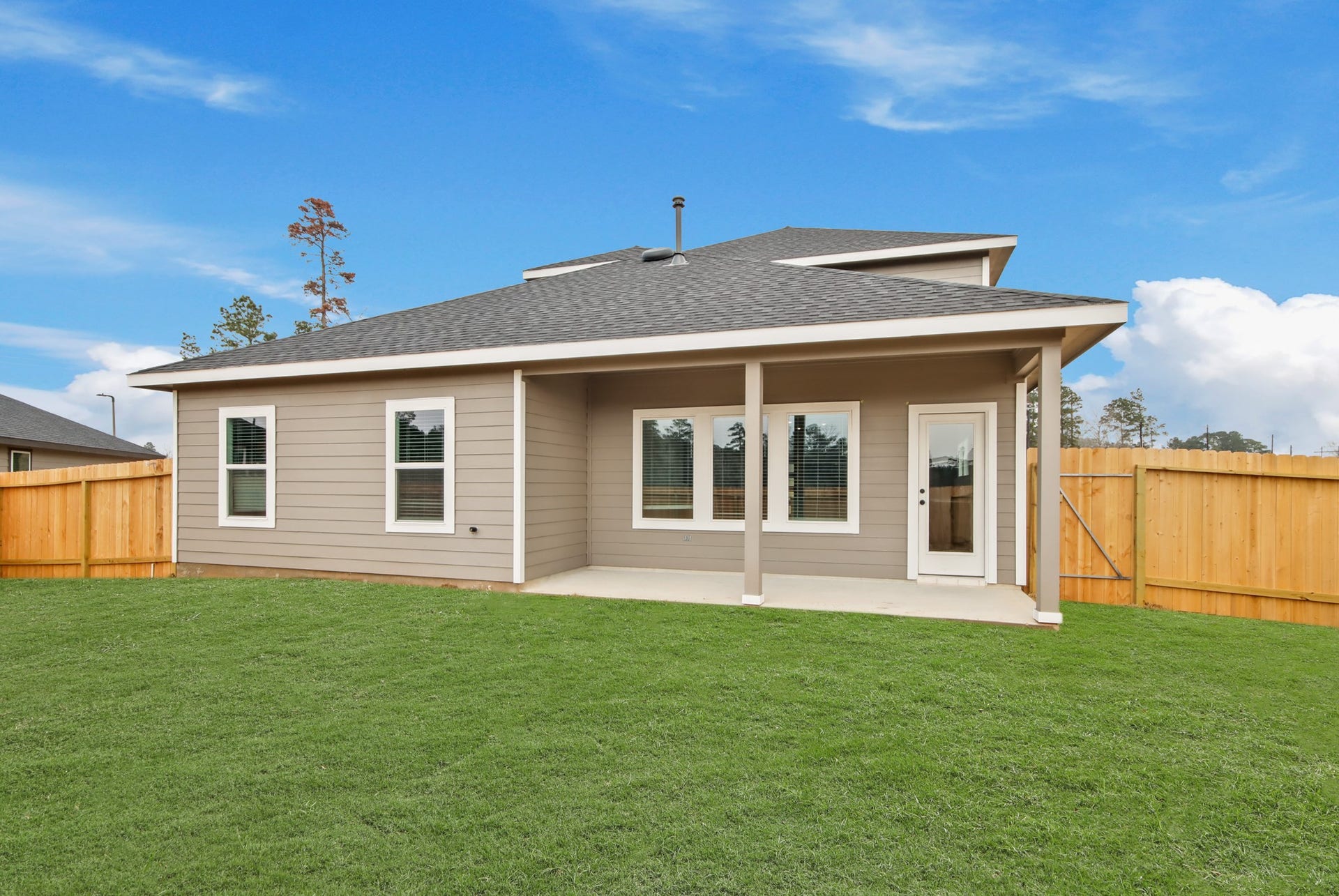 15753 Garden Ridge Drive, Montgomery, TX 77316 15753 Garden Ridge Drive, Montgomery, TX 77316