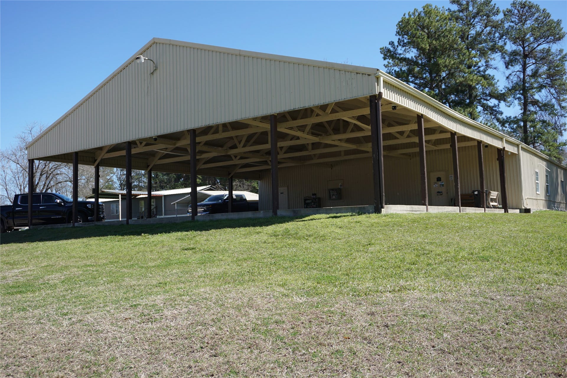 9826 ARBOR OAKS, Willis, TX 77318 9826 ARBOR OAKS, Willis, TX 77318