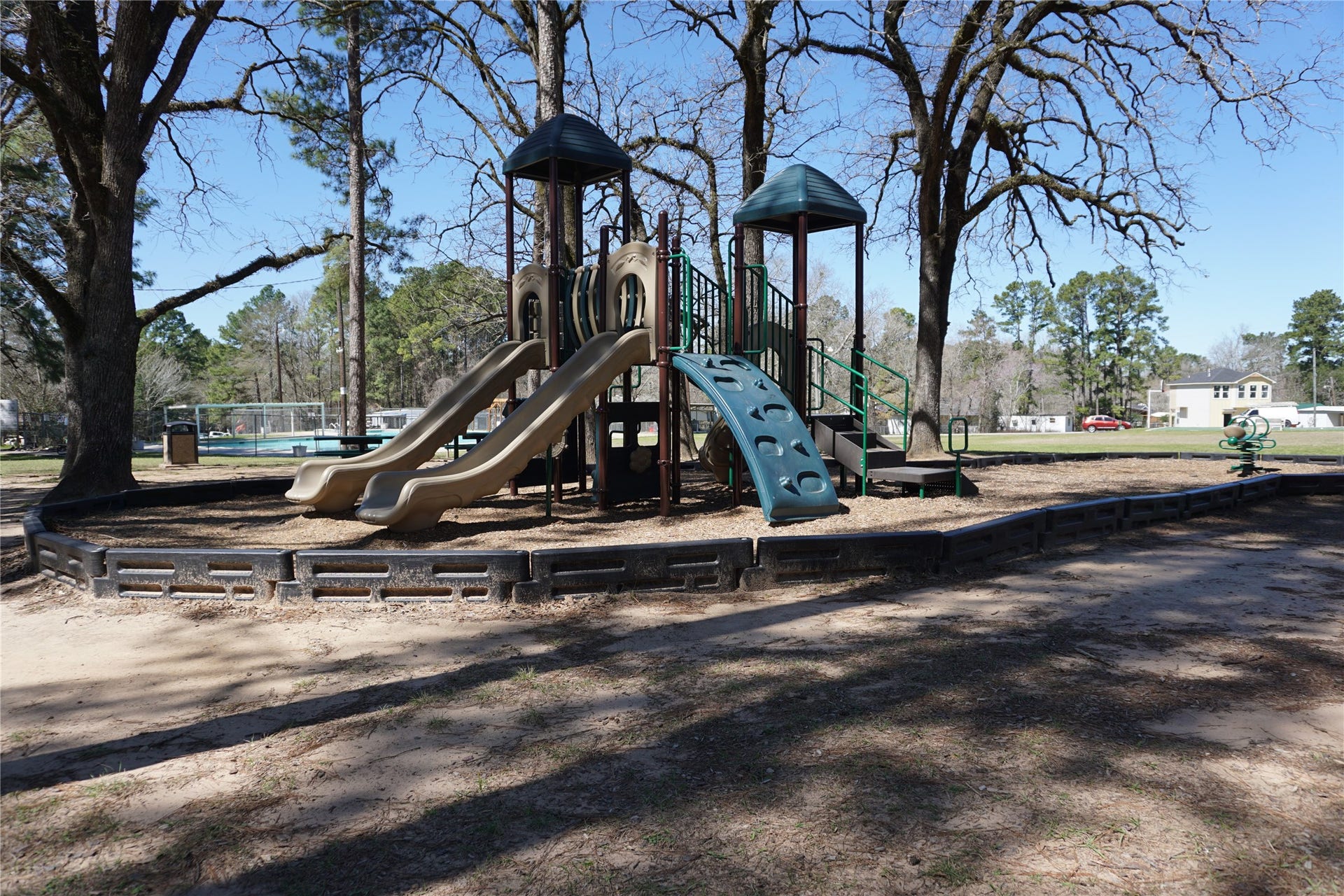 9826 ARBOR OAKS, Willis, TX 77318 9826 ARBOR OAKS, Willis, TX 77318