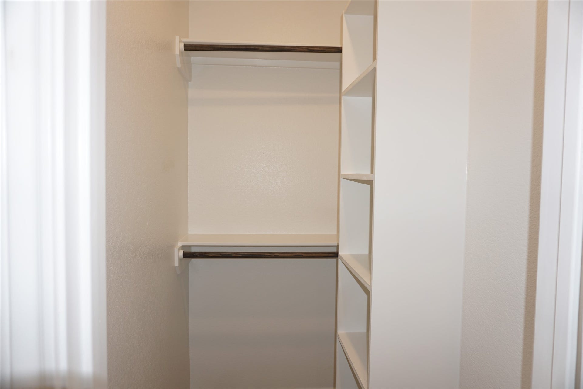 9826 ARBOR OAKS, Willis, TX 77318 9826 ARBOR OAKS, Willis, TX 77318