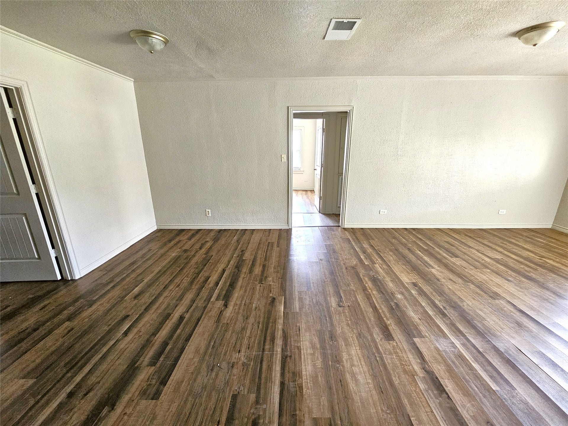 806 17th Avenue N, Texas City, TX 77590 806 17th Avenue N, Texas City, TX 77590