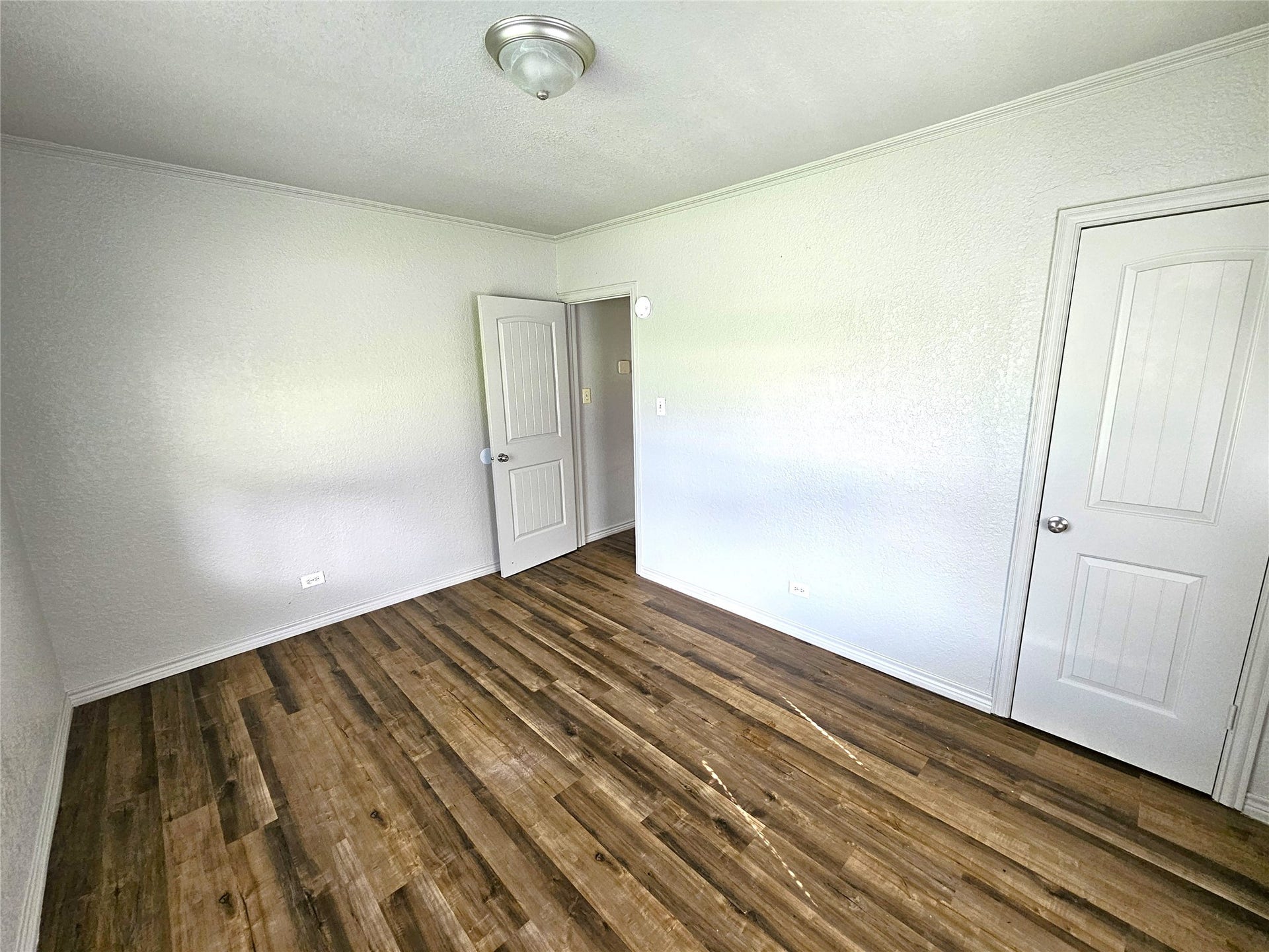 806 17th Avenue N, Texas City, TX 77590 806 17th Avenue N, Texas City, TX 77590