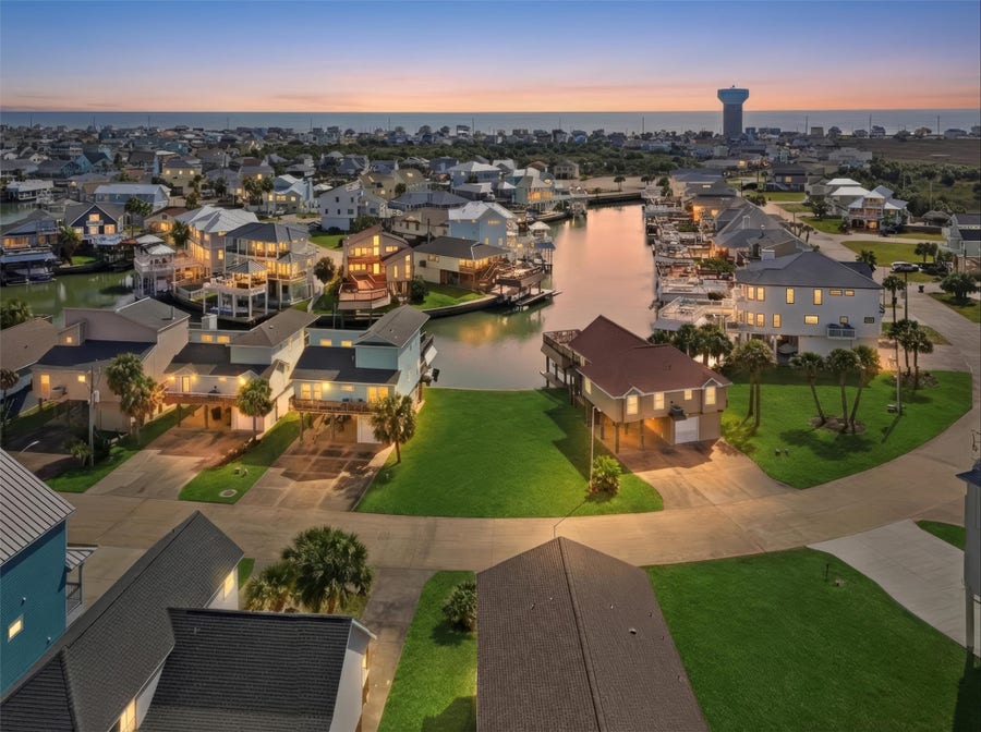 Property photo for 00 Bay Vista, Galveston, TX