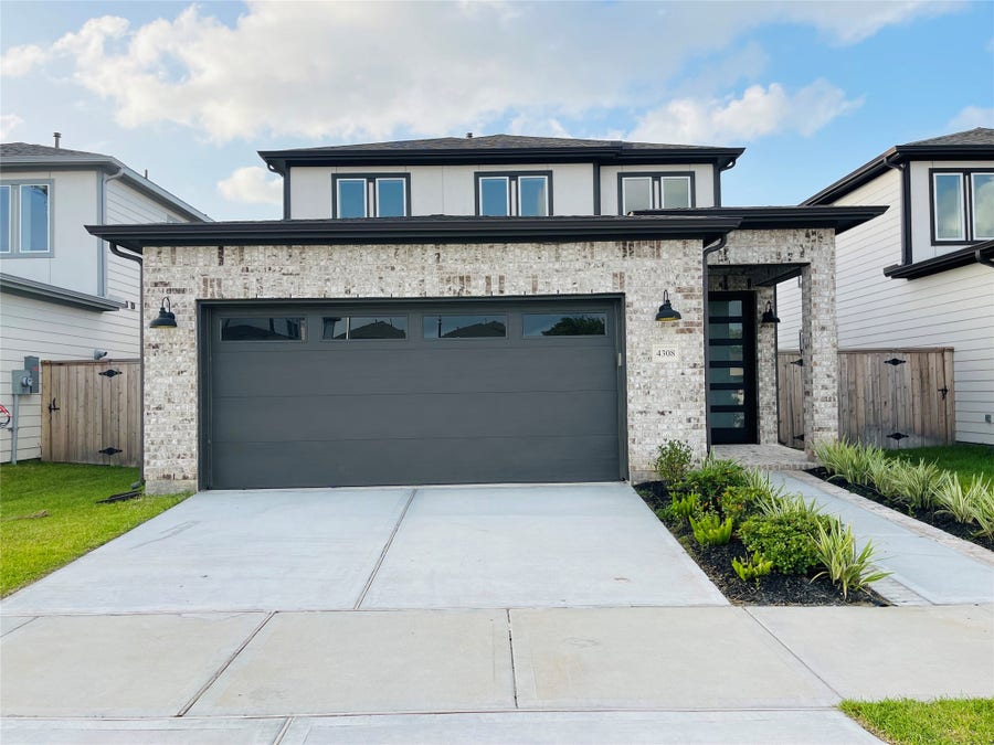 Property photo for 4308 Avron Drive, Stafford, TX