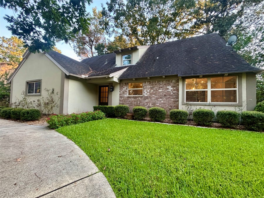 Property photo for 460 Old Hickory Drive, Conroe, TX