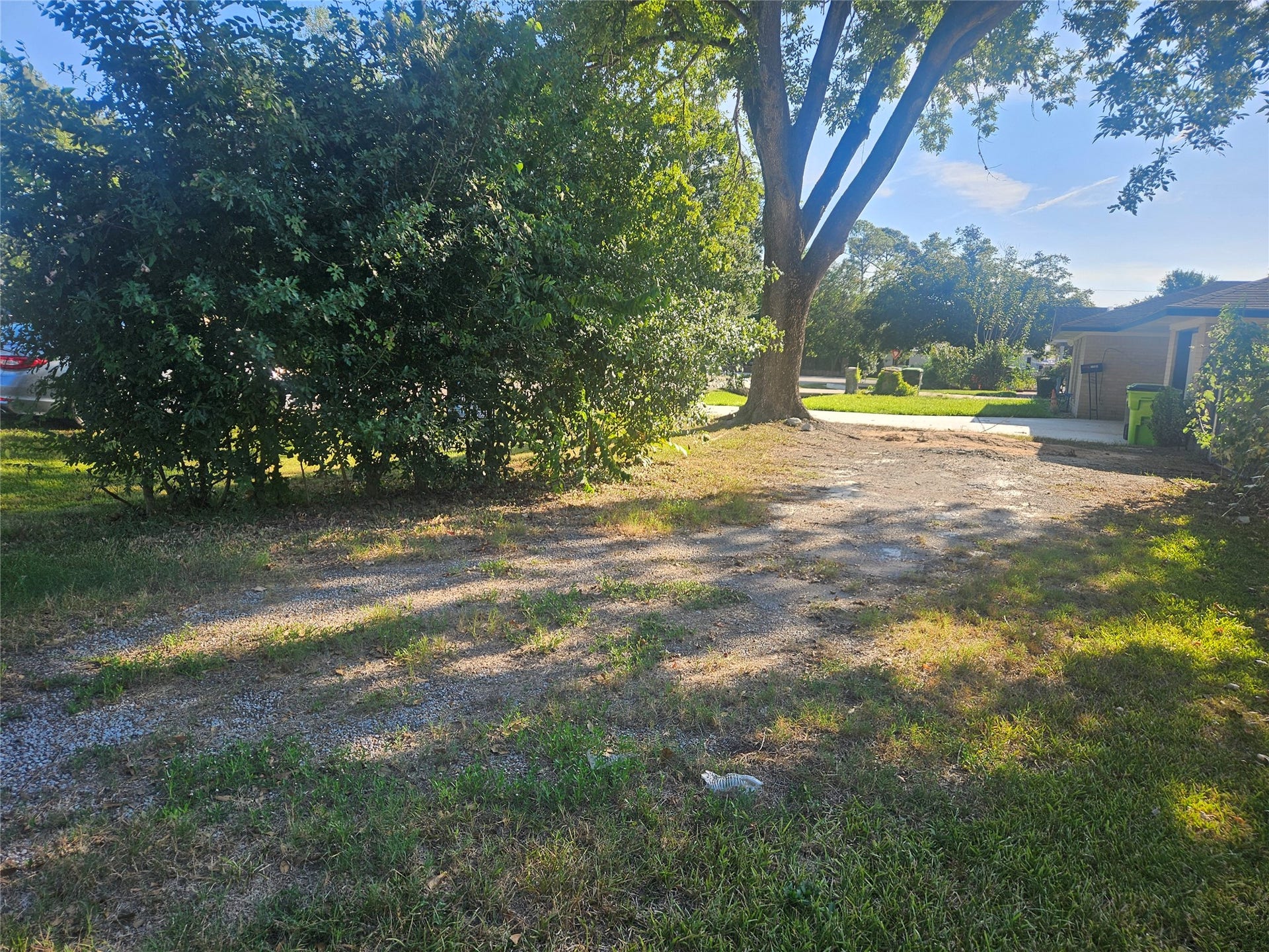 1105A Yorktown Street, Richmond, TX 77469 Drive in front