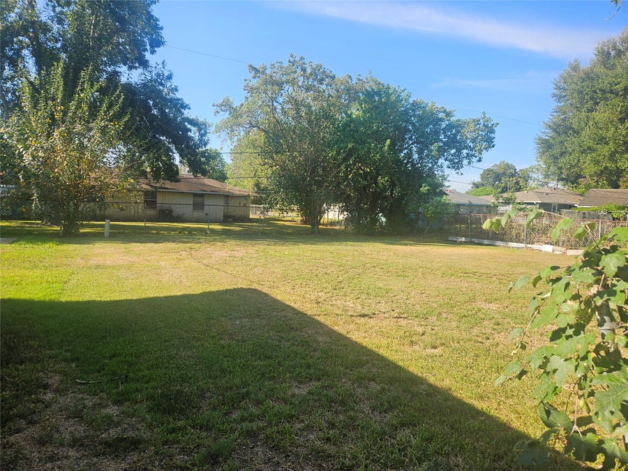 Property photo for 1105A Yorktown Street, Richmond, TX