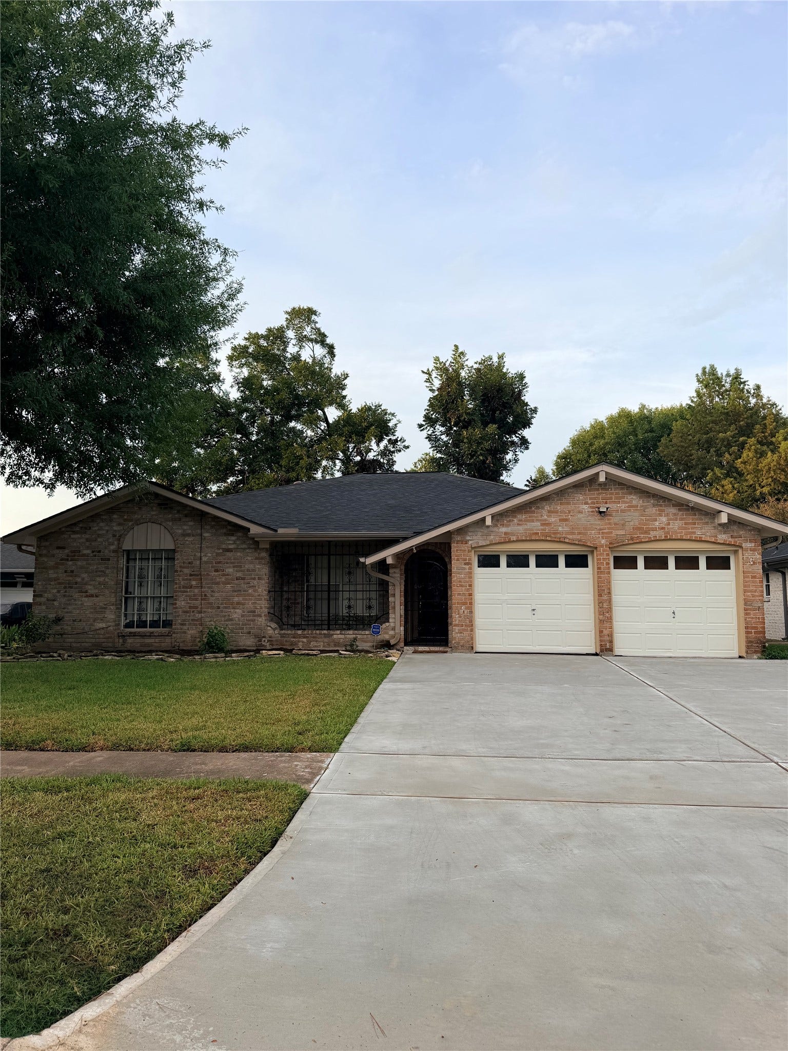 11406 Hornbrook Drive, Houston, TX 77099