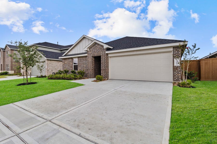 Property photo for 22010 Vernazza Bend Drive, Hockley, TX