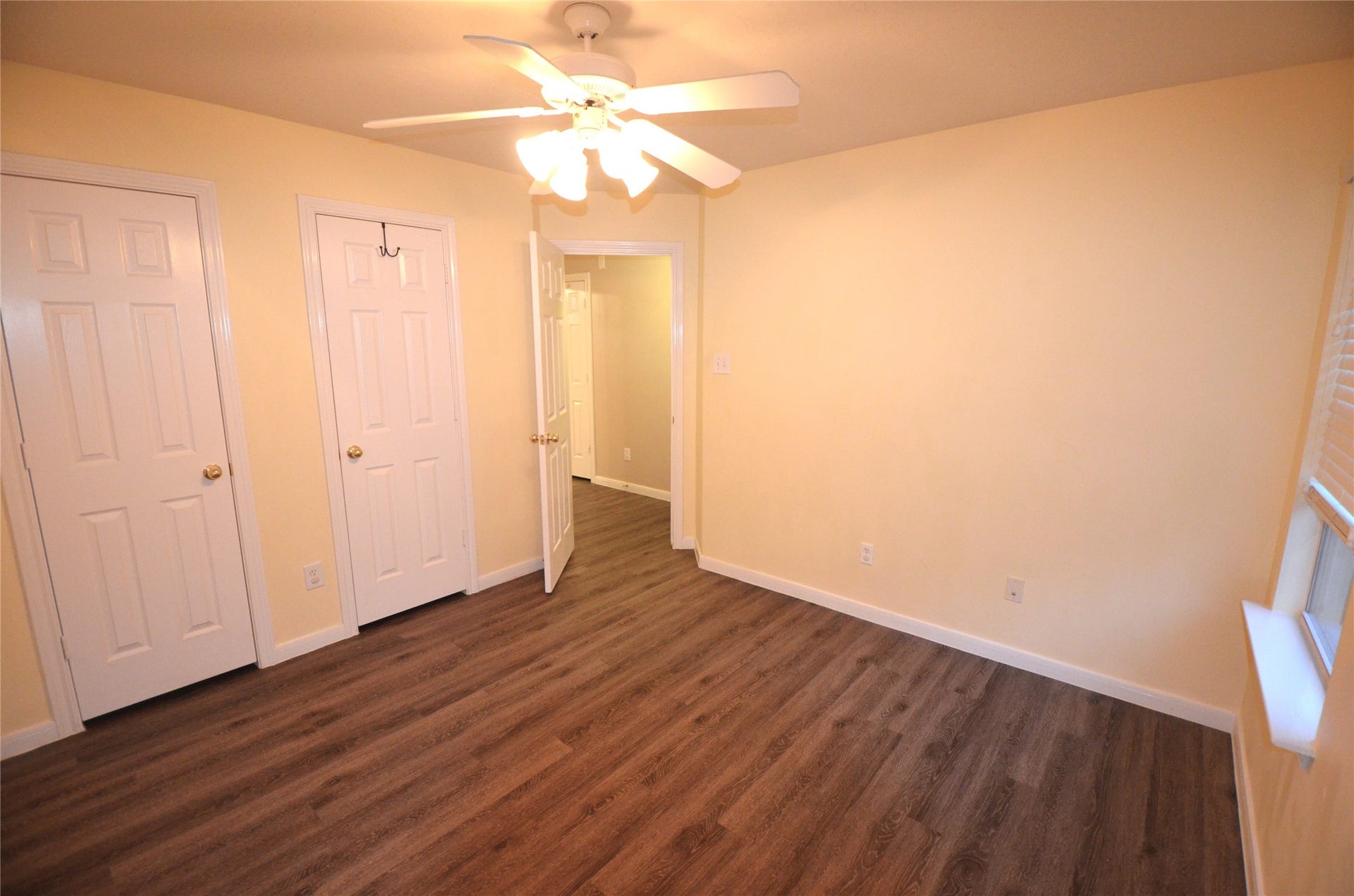 31 New Dawn Place, The Woodlands, TX 77385 31 New Dawn Place, The Woodlands, TX 77385