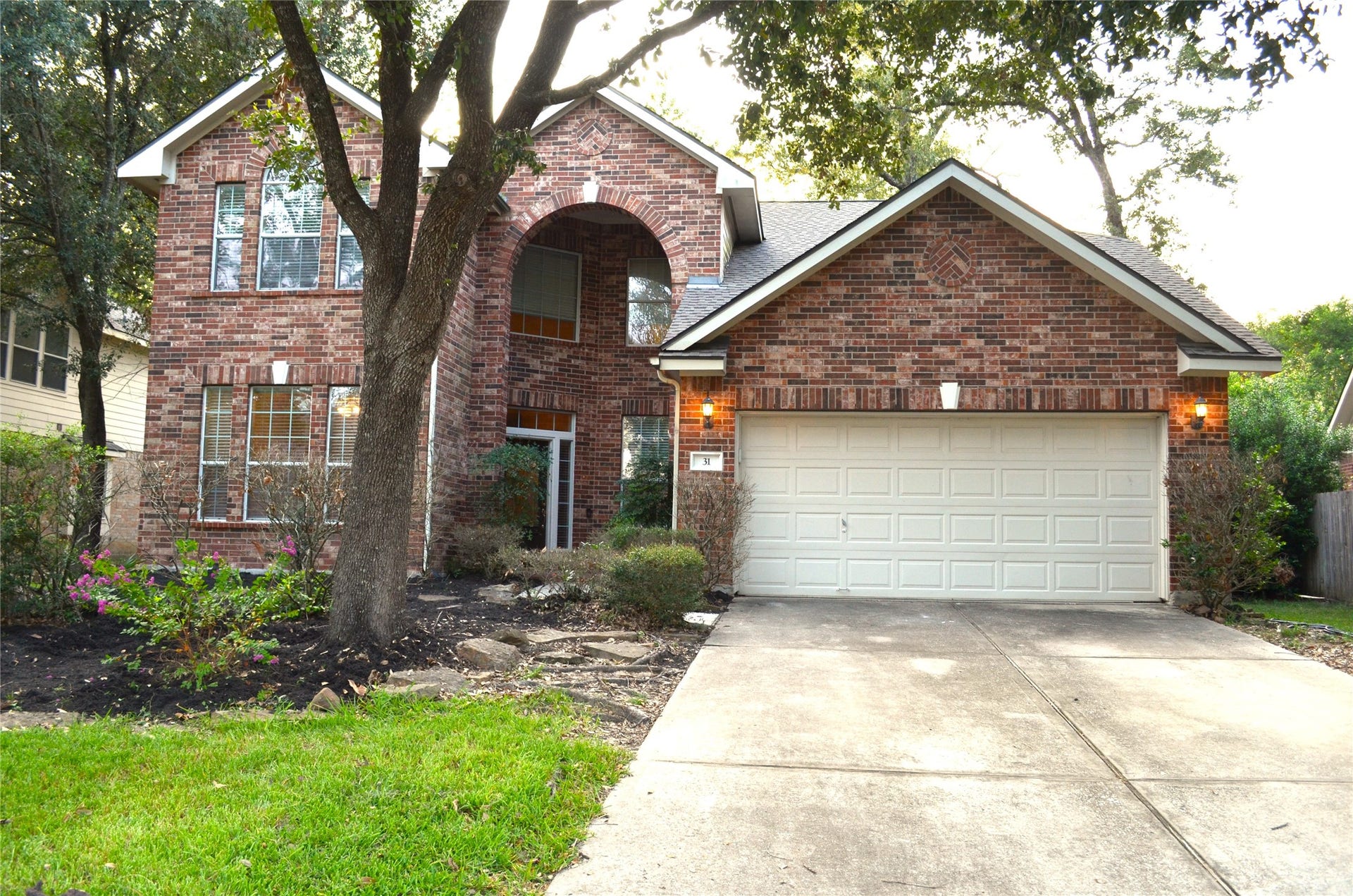 31 New Dawn Place, The Woodlands, TX 77385 31 New Dawn Place, The Woodlands, TX 77385