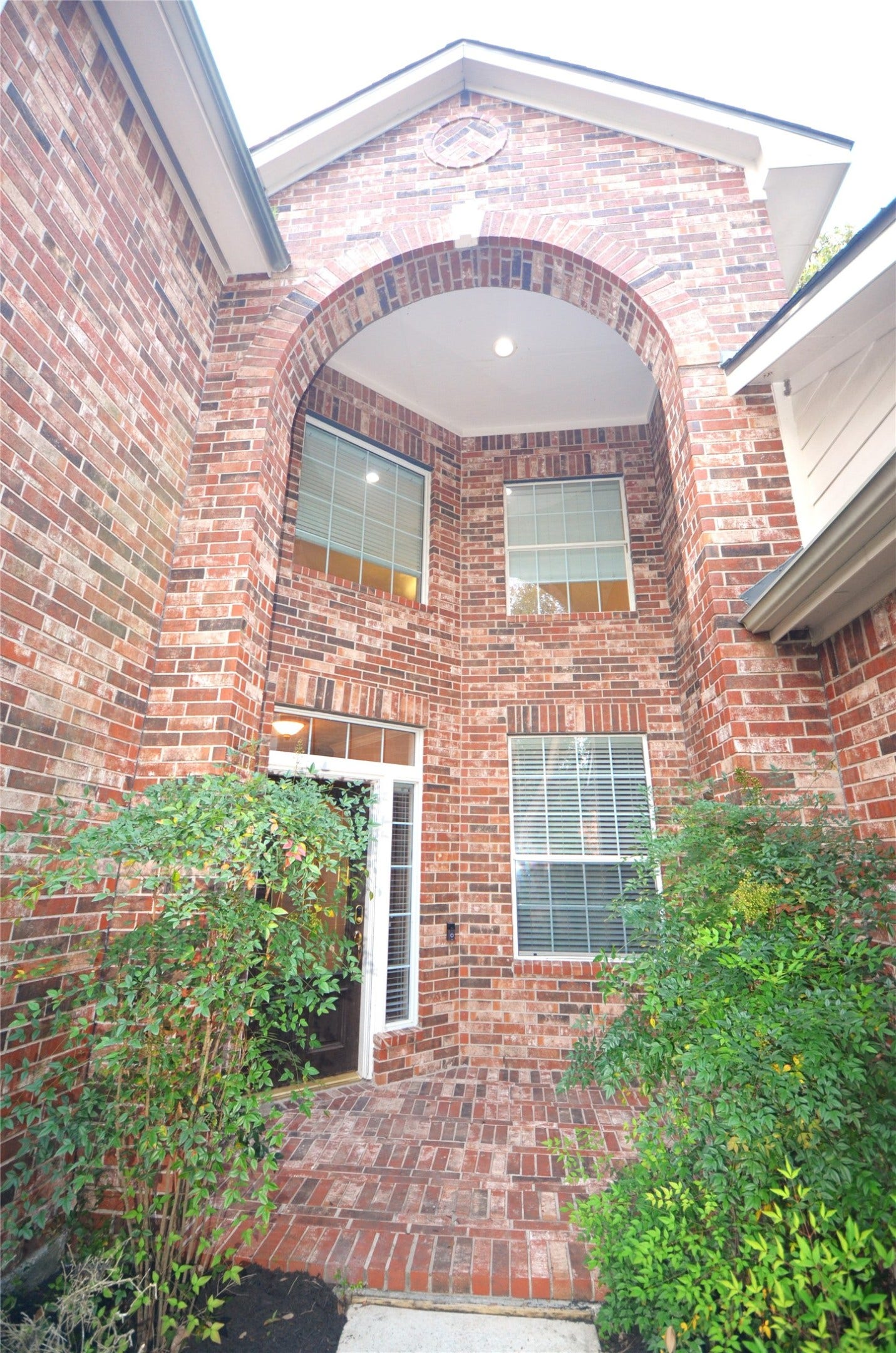 31 New Dawn Place, The Woodlands, TX 77385 31 New Dawn Place, The Woodlands, TX 77385