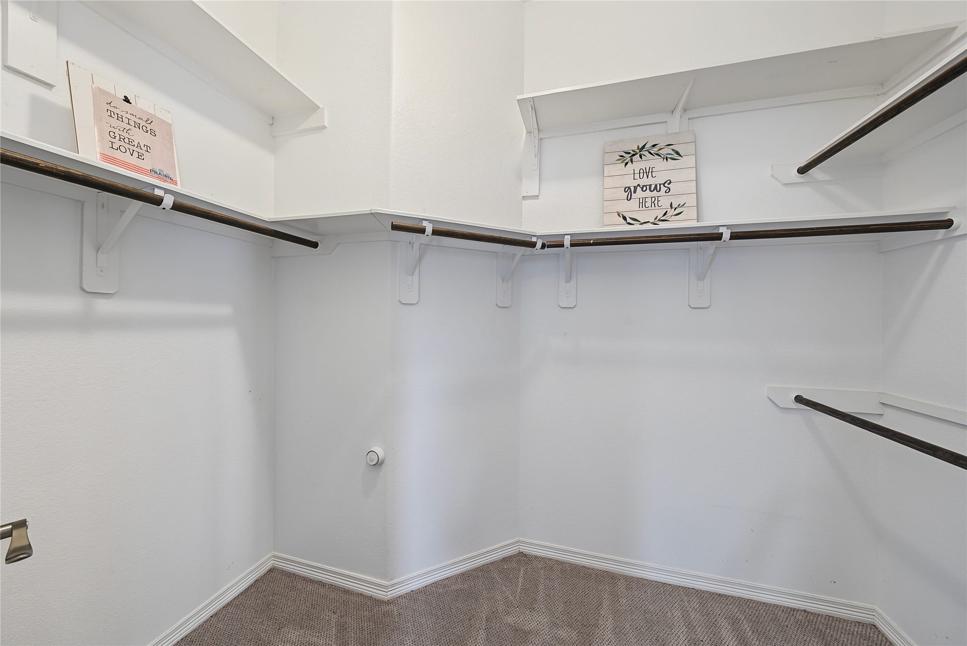 6723 Sotoria Lane, Sugar Land, TX 77479 Primary bedroom walk in closet
