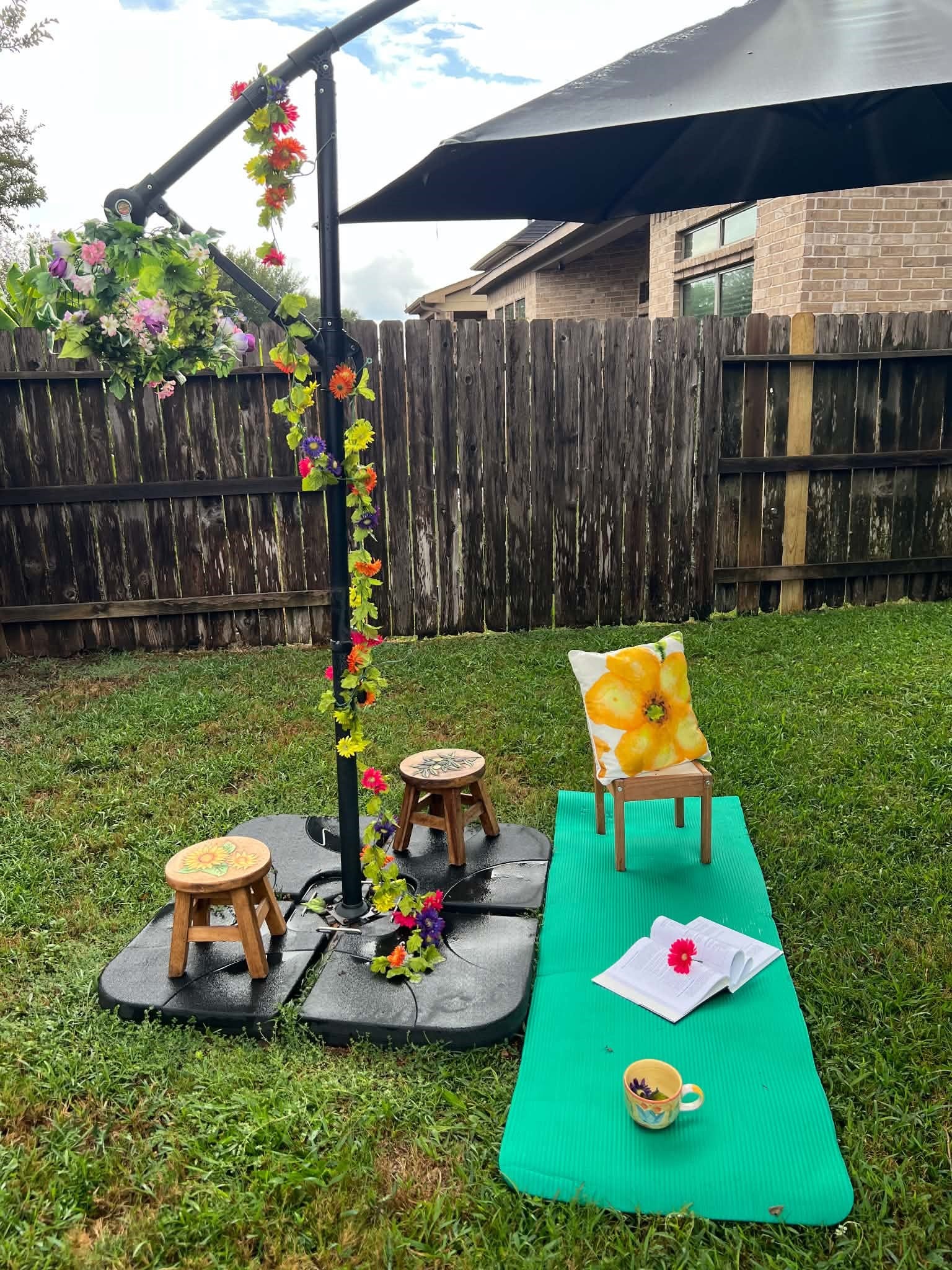 6723 Sotoria Lane, Sugar Land, TX 77479 have some fun and have some sun! :)
