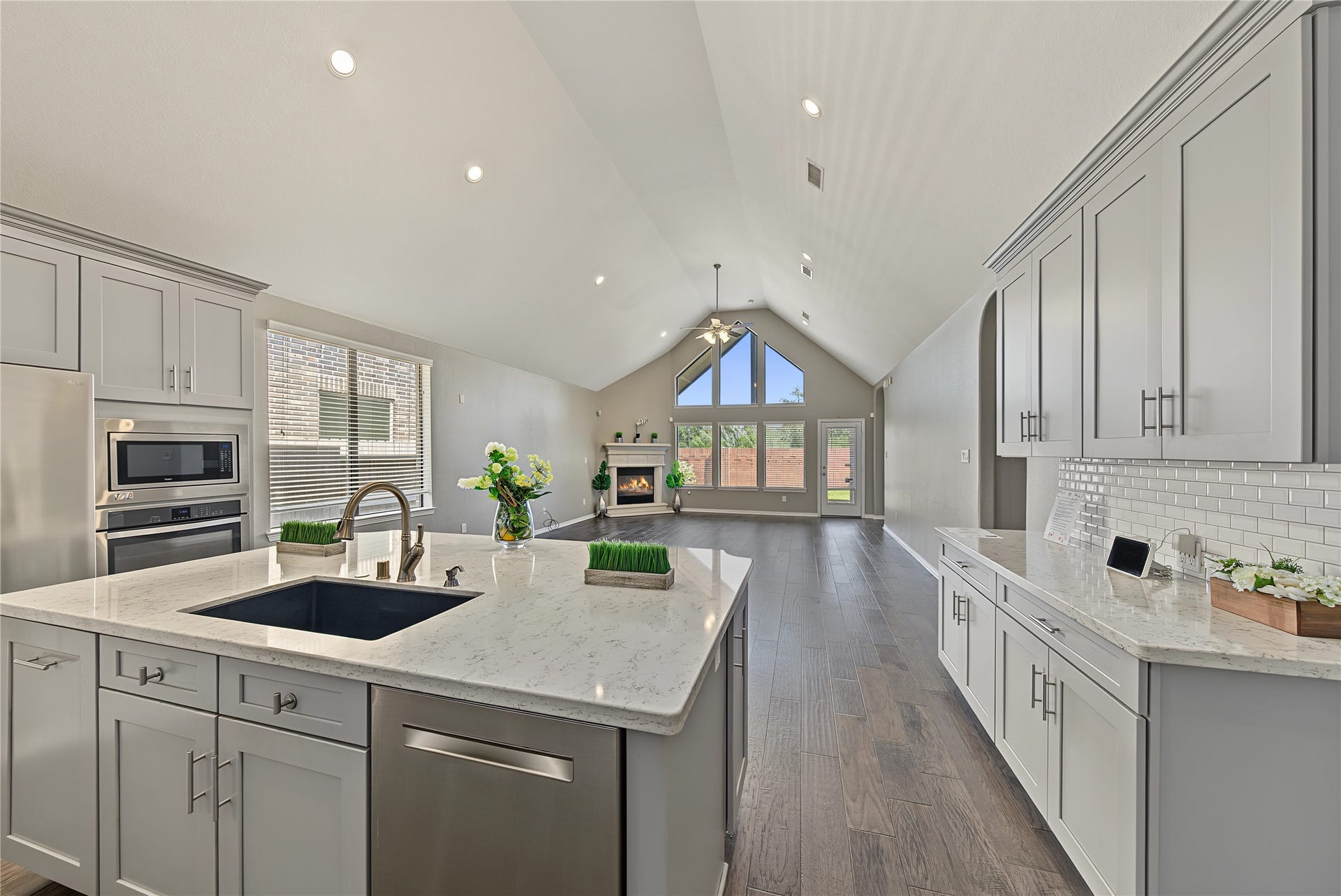 6723 Sotoria Lane, Sugar Land, TX 77479 boasting an expansive central island
