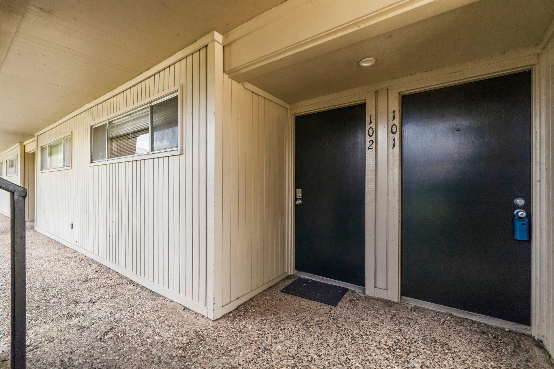 Welcome Home! Covered ground-level entry provides easy access and a private setting for this beautiful waterfront condo.