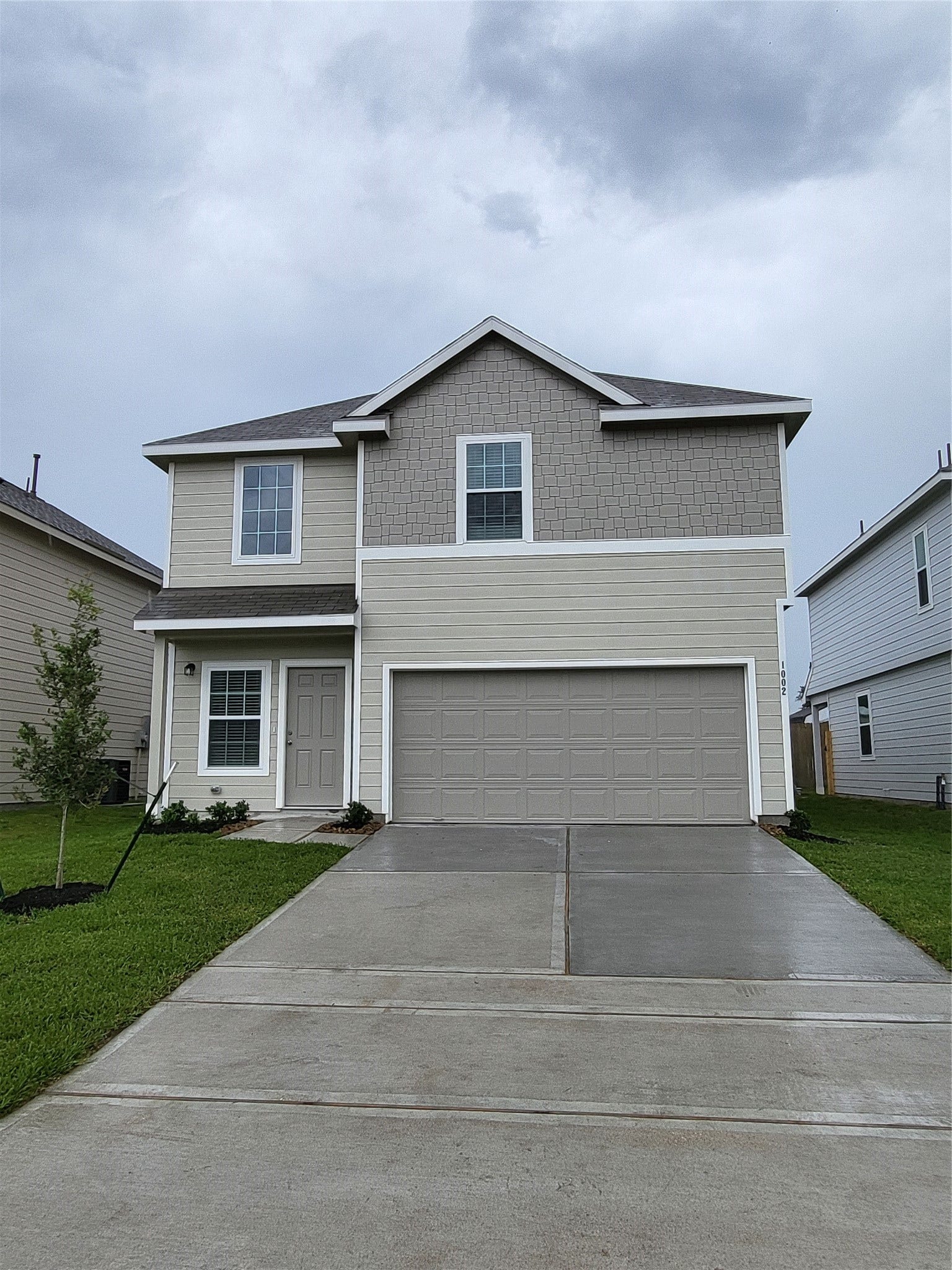 1002 Grand Emperor Drive, Houston, TX 77073