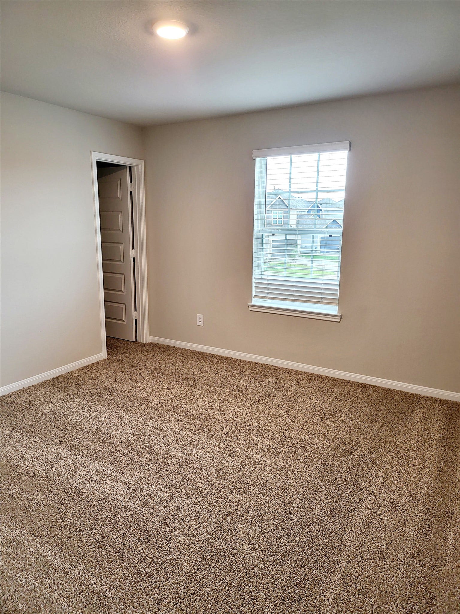 1002 Grand Emperor Drive, Houston, TX 77073