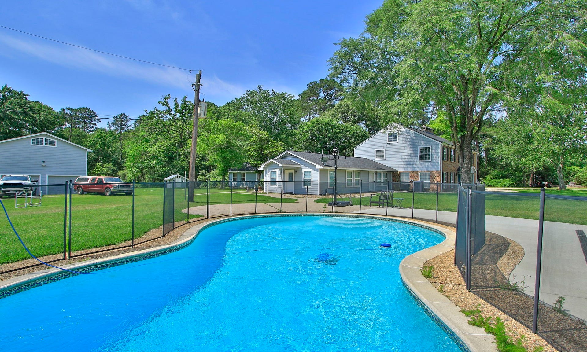 16909 Butera Road, Magnolia, TX 77355