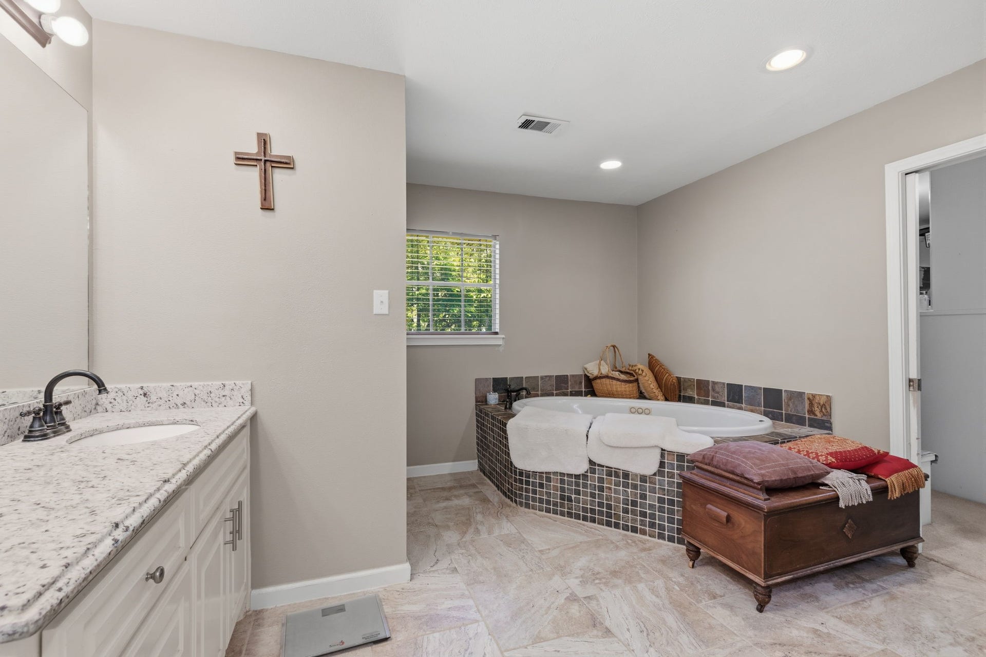 16909 Butera Road, Magnolia, TX 77355