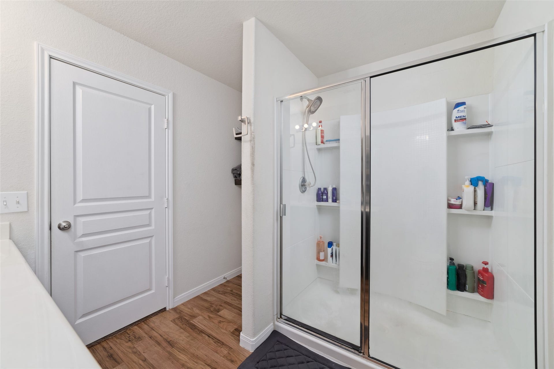 6803 Cortenridge Lane, Houston, TX 77048 6803 Cortenridge Lane, Houston, TX 77048