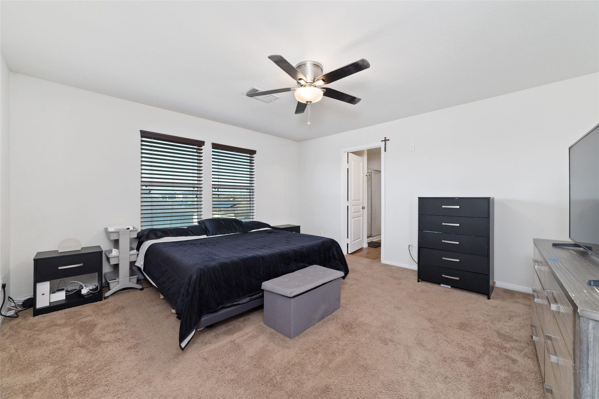 6803 Cortenridge Lane, Houston, TX 77048 6803 Cortenridge Lane, Houston, TX 77048