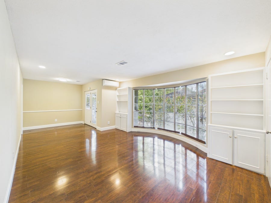 Property photo for 2595 Marilee Lane, #1, Houston, TX