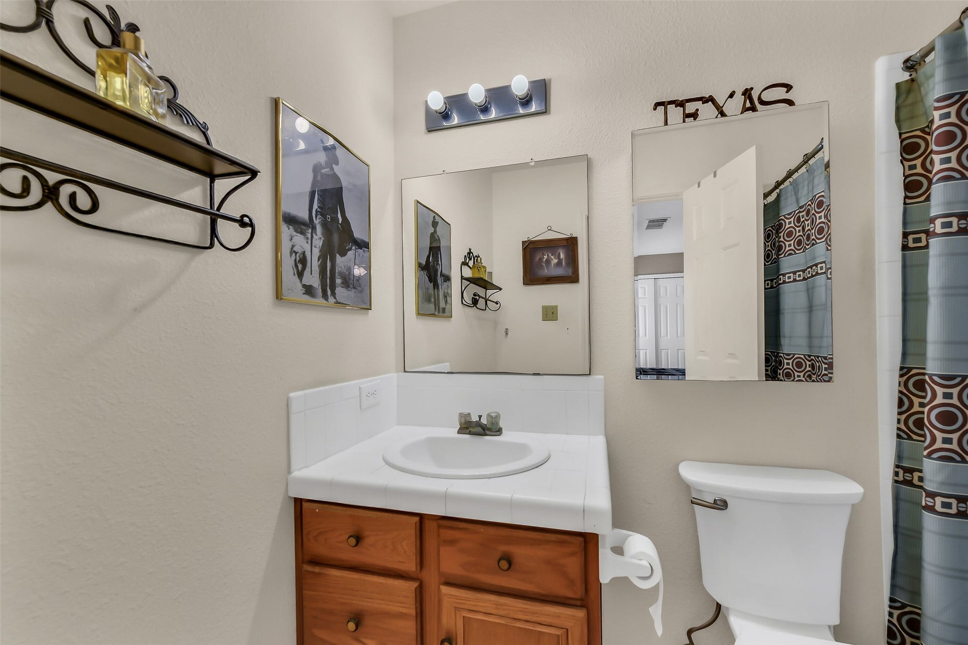 16523 County Road 191, Alvin, TX 77511 16523 County Road 191, Alvin, TX 77511