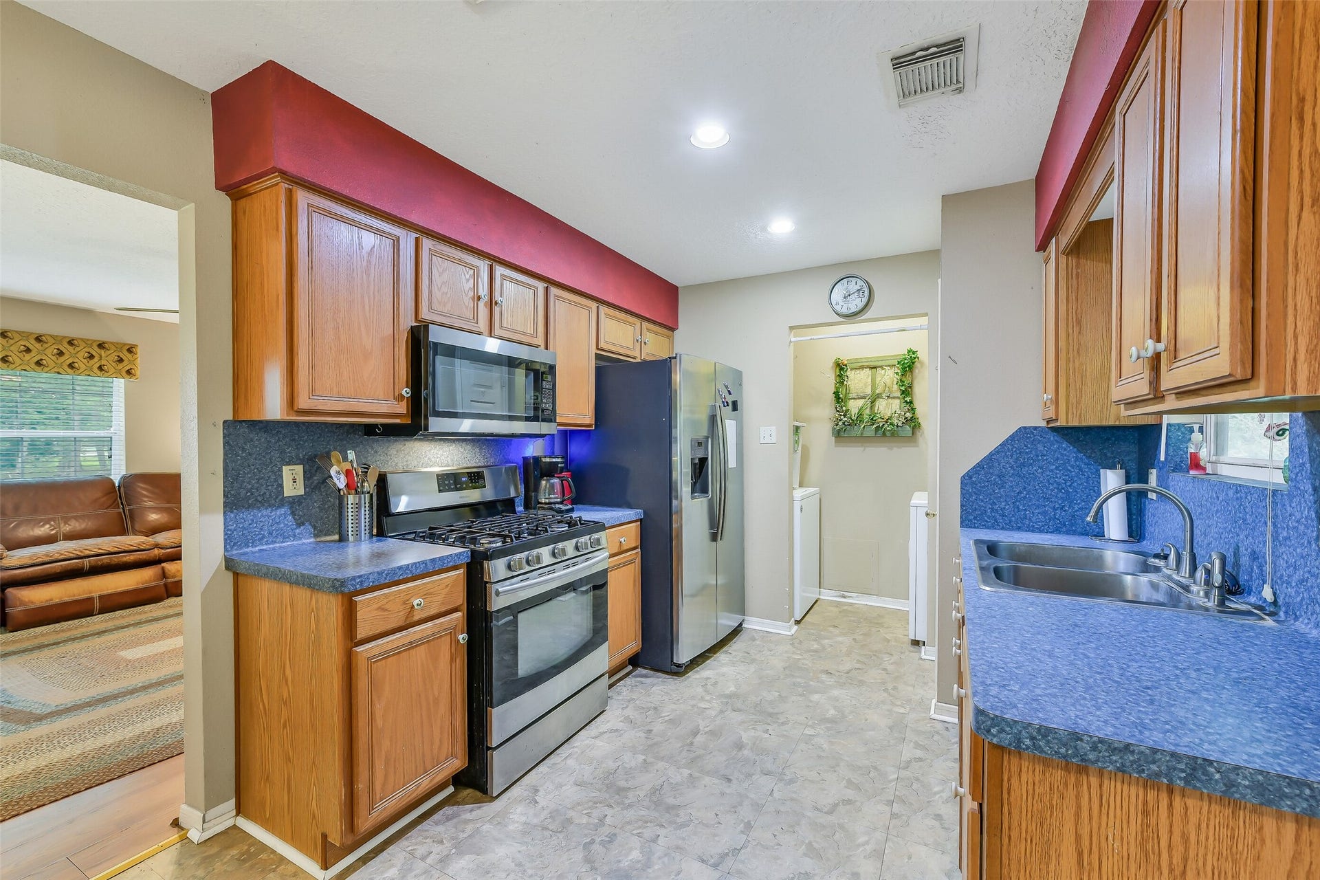 16523 County Road 191, Alvin, TX 77511 Kitchen flooring updated in 2024.