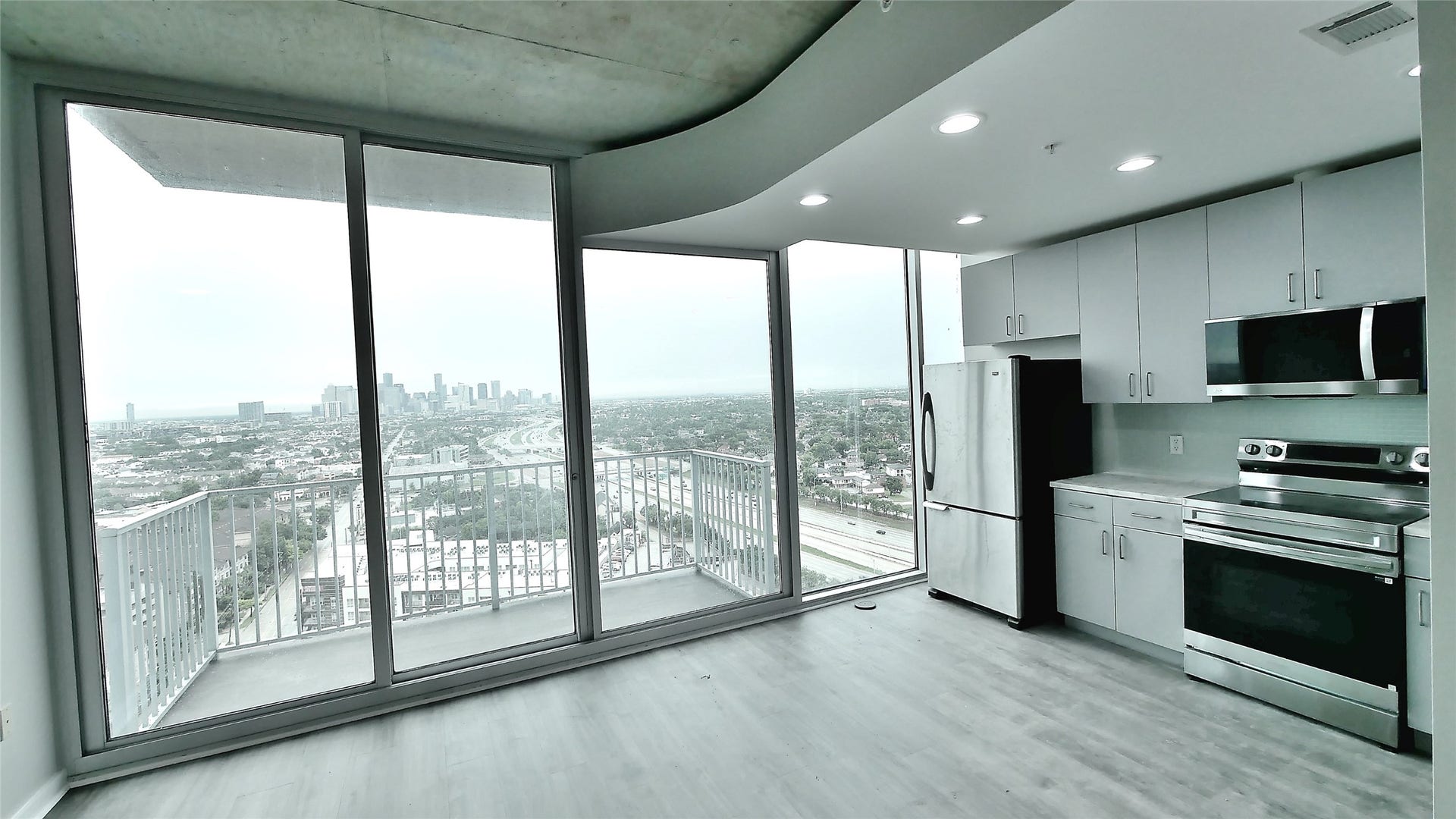 5925 ALMEDA RD, #12113, Houston, TX 77004 Kitchen