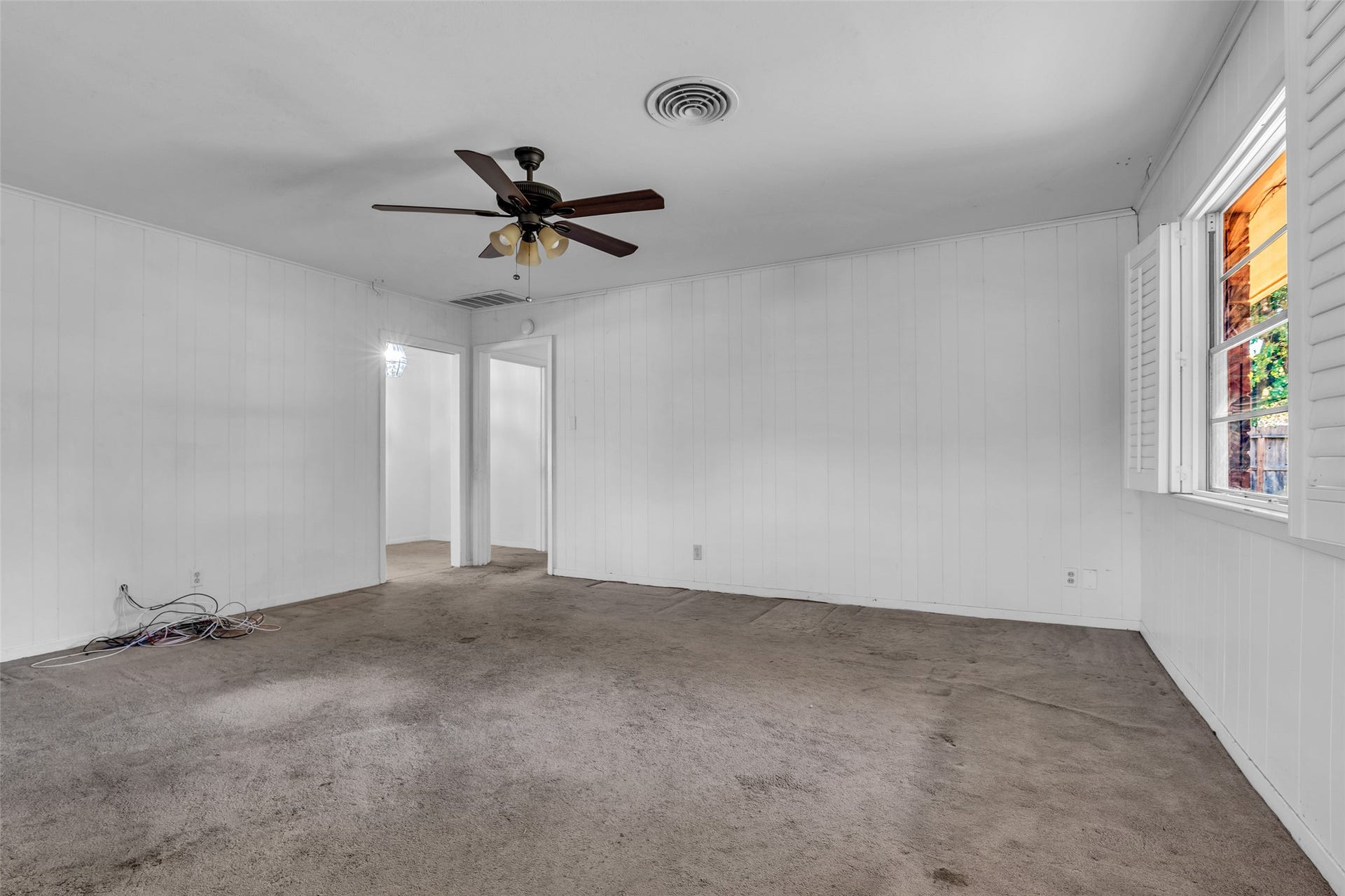 4633 Hummingbird Street, Houston, TX 77035 4633 Hummingbird Street, Houston, TX 77035